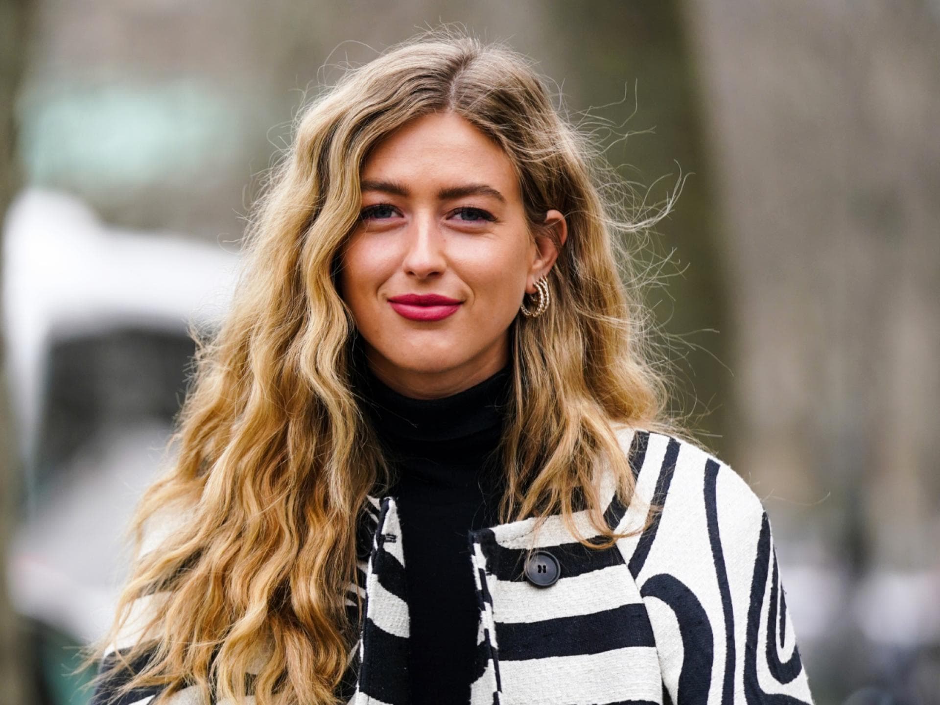 Einfache Oktoberfest-Frisuren Wellen Streetstyle