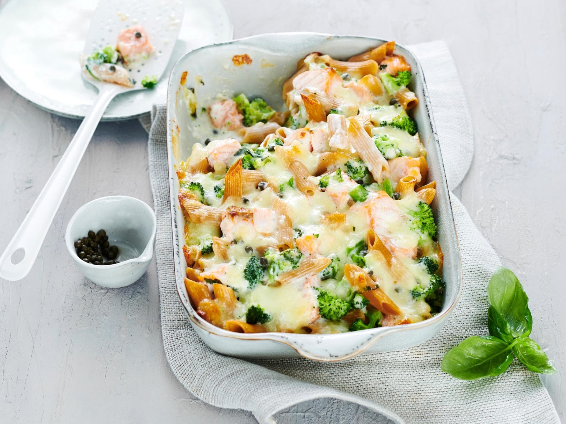 Überbackener Brokkoli mit Penne 