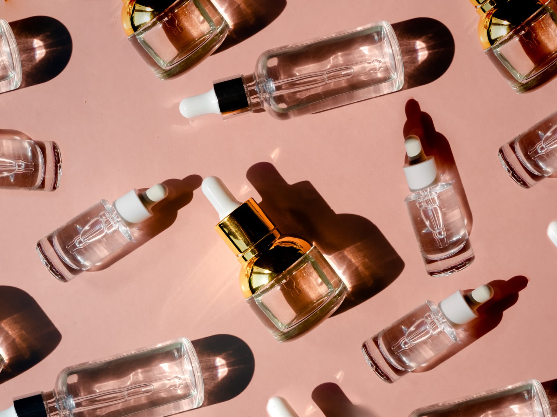 Bestes Augenserum gesucht? Ich stelle Ihnen meine Top 6 vor! Bestes Augenserum