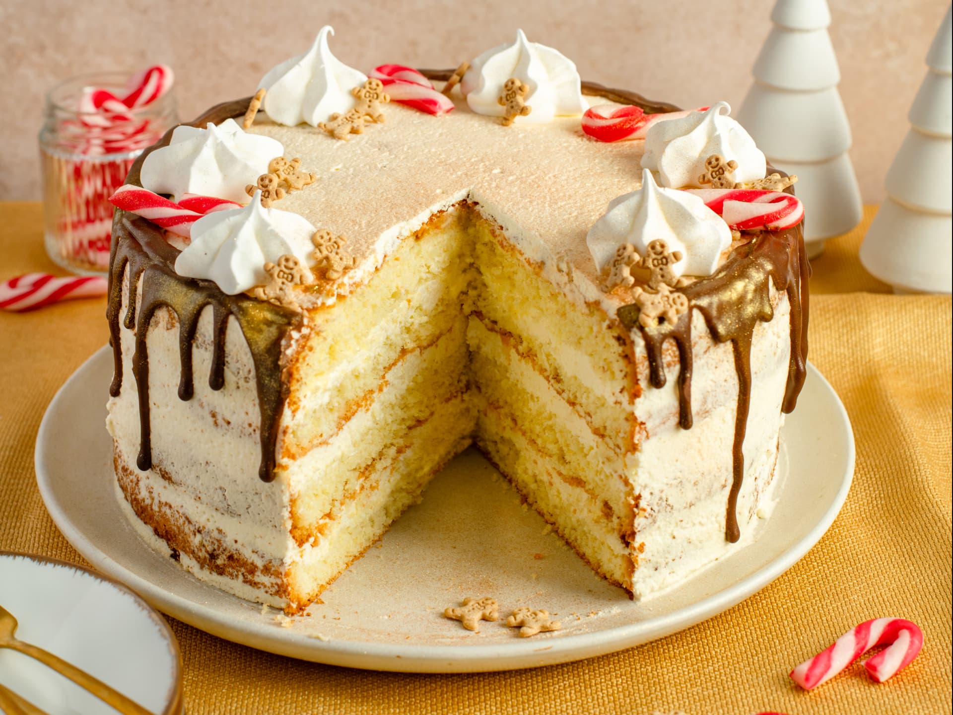 Drip Cake mit Orange