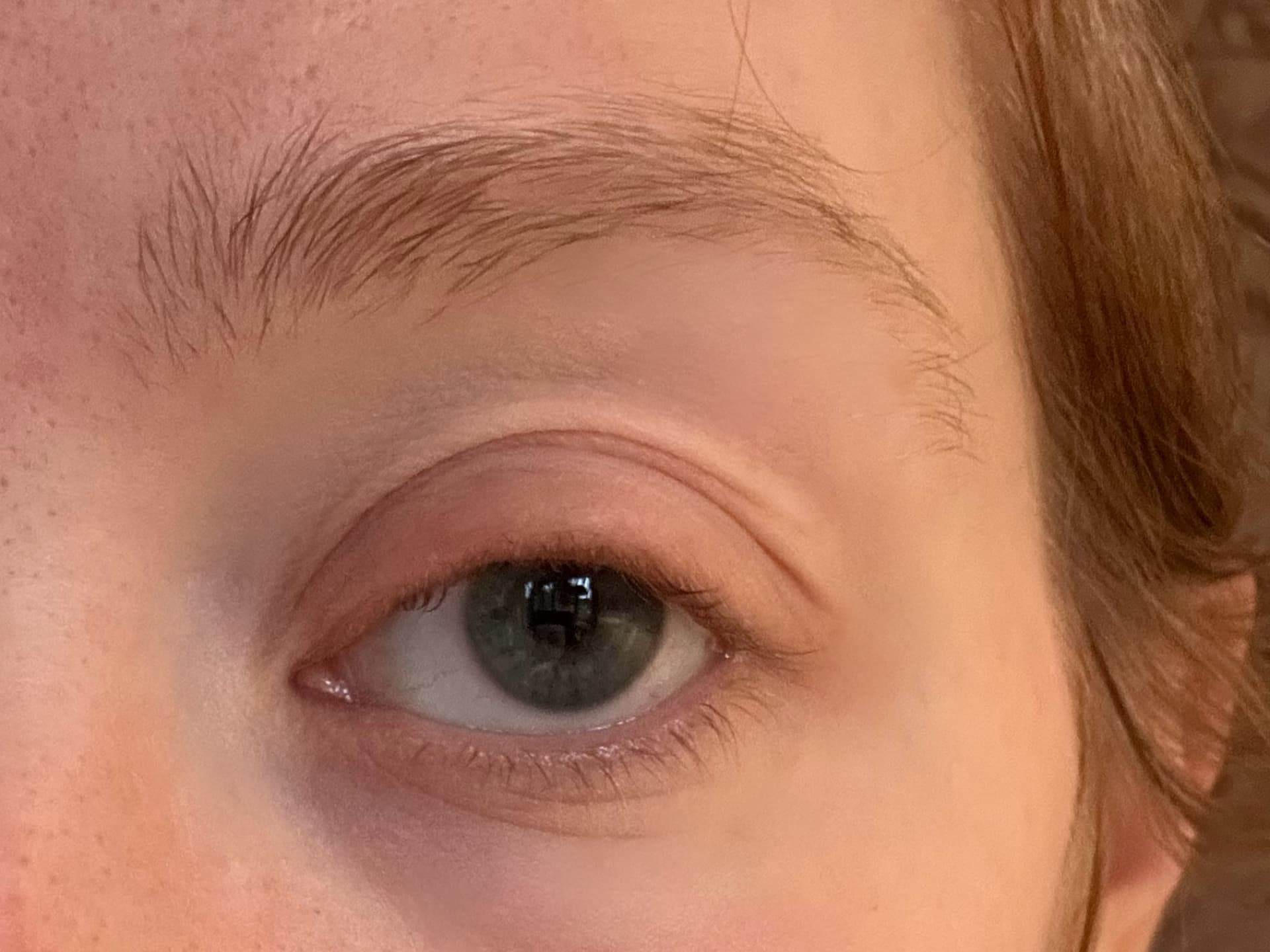 Mascara-Test - Meine Wimpern vor dem Tuschen mit der Precision & Care Mascara von Annemarie Börlind.