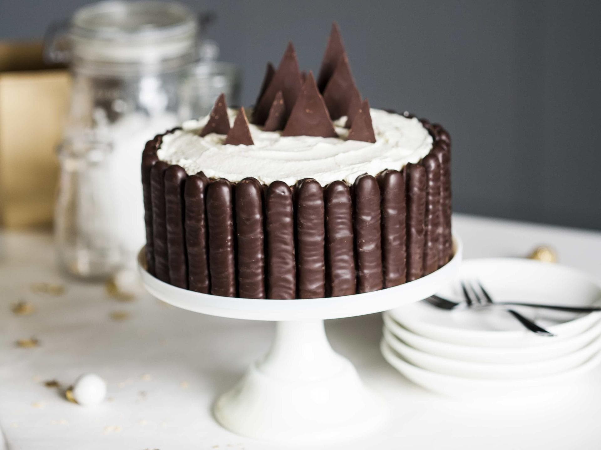 Weihnachtstorte mit Lebkuchensticks