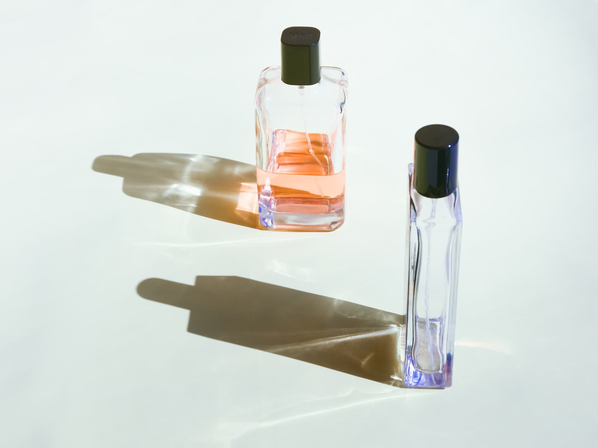 Beim Parfum-Layering können Sie individuelle Düfte selbst kreieren Parfum-Layering