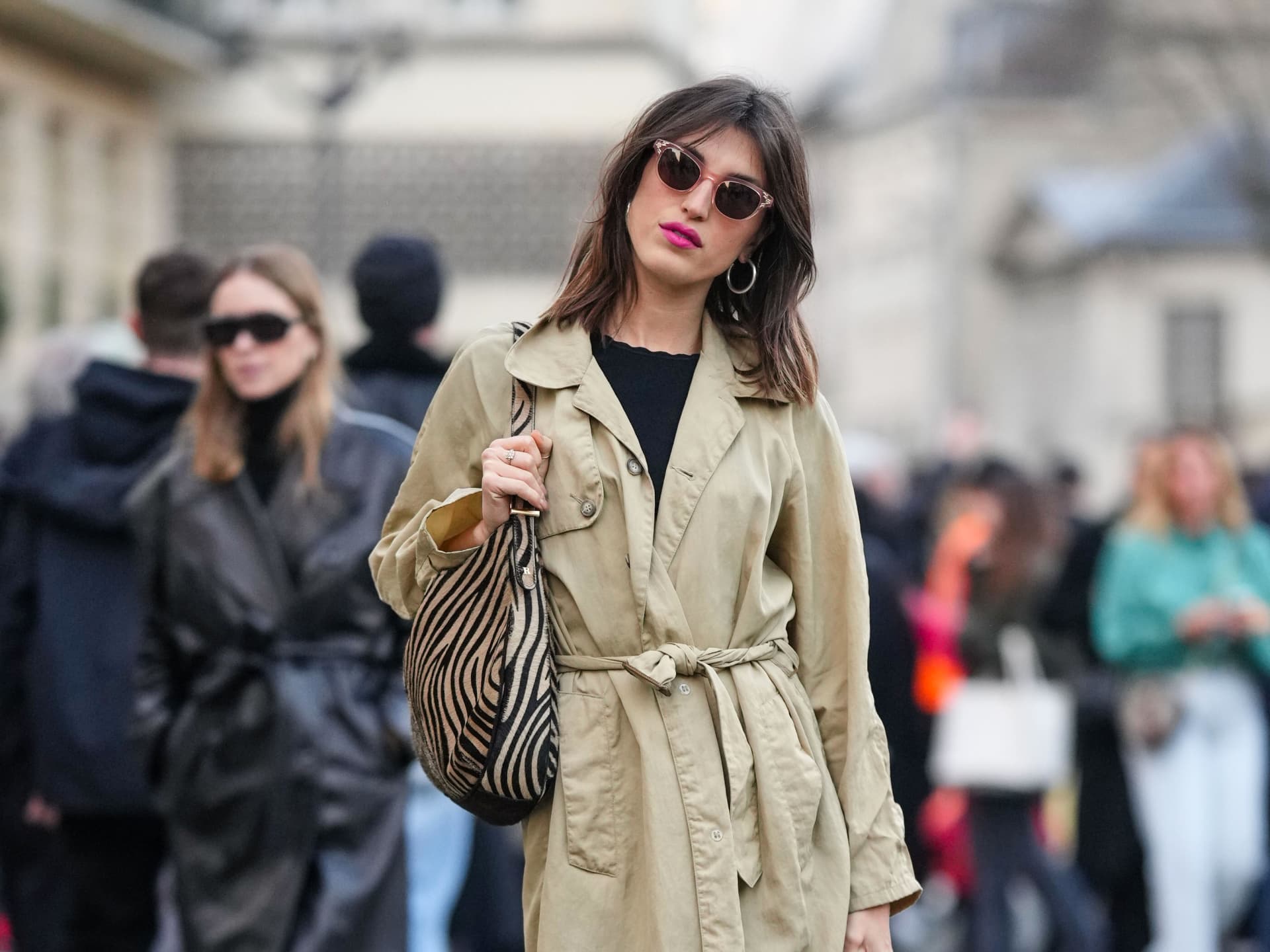 Jeanne Damas mit Cami Cut