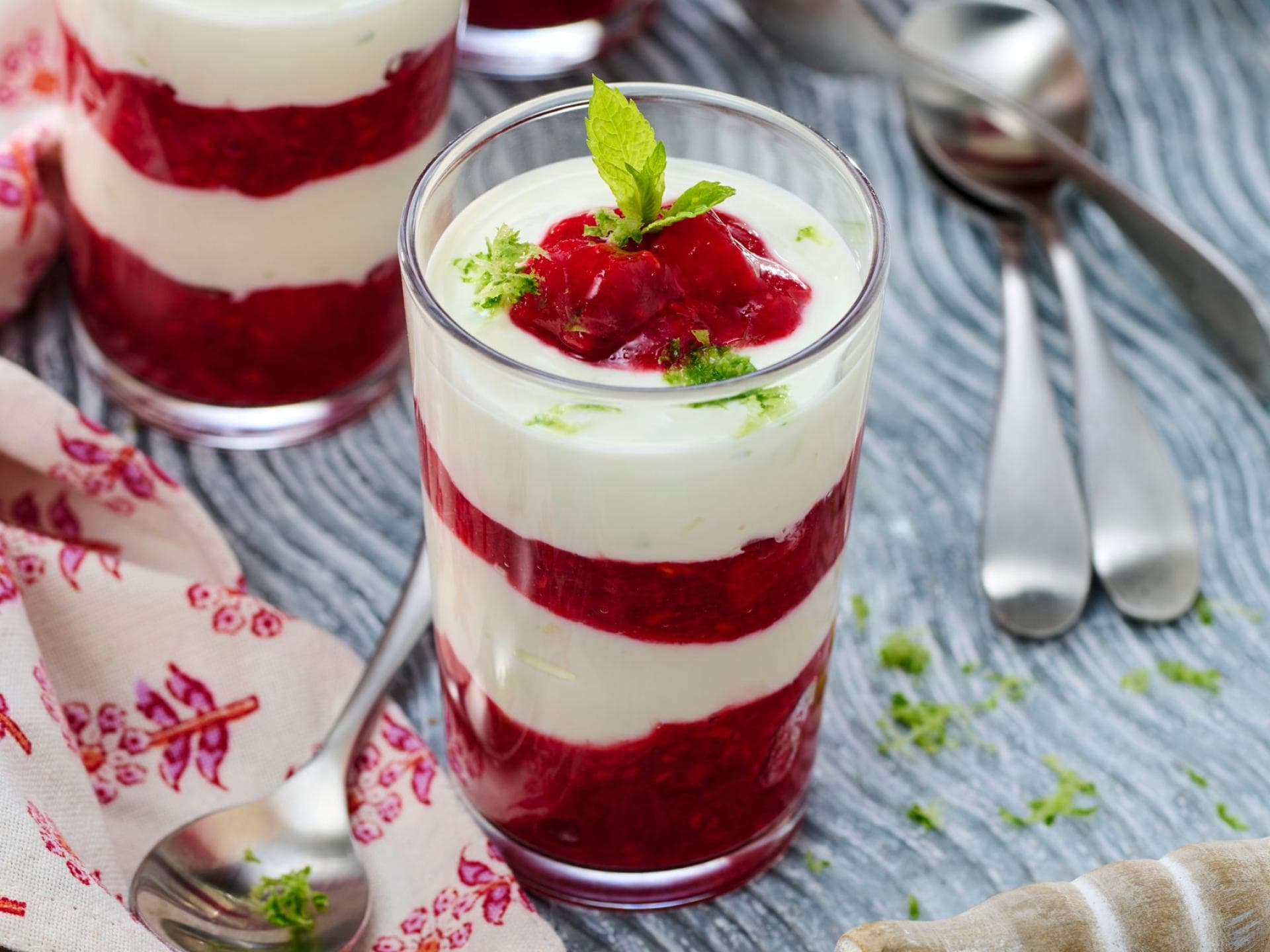 Rhabarber-Joghurt-Creme Rhabarber-Joghurt-Creme