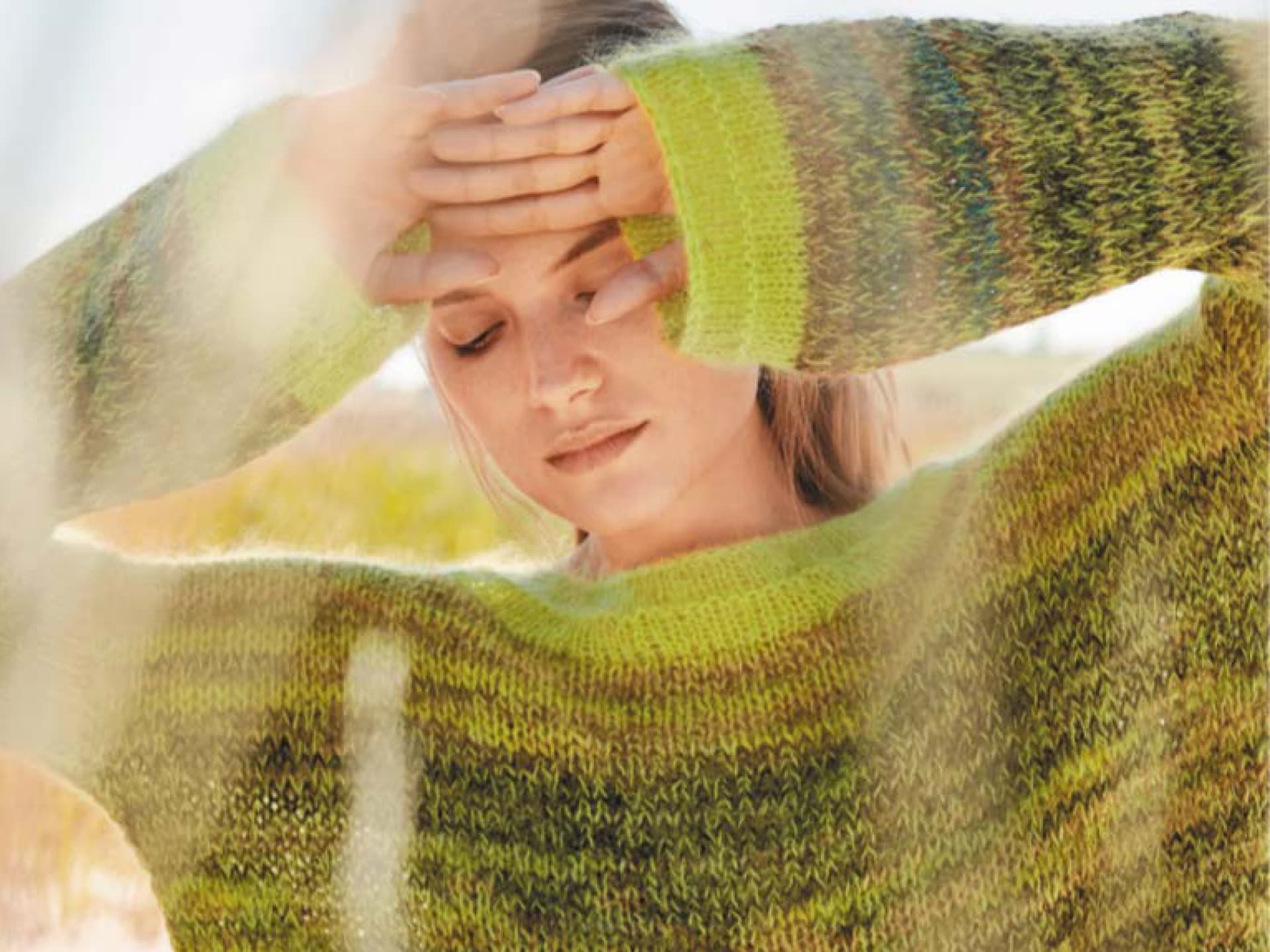 Stricken mit Farbverlaufsgarn - kostenlose Anleitung für den Pullover in Grüntönen