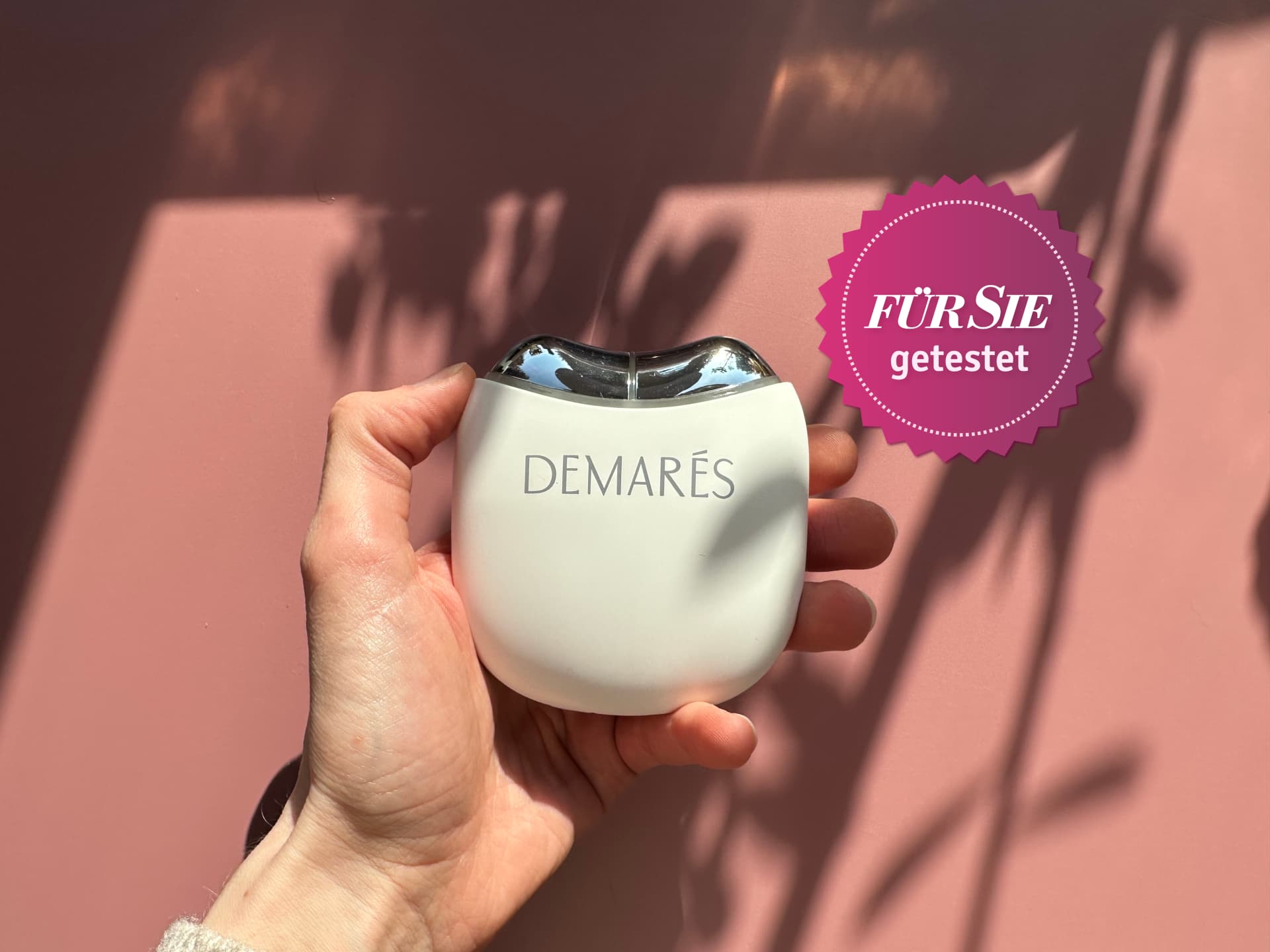 EMS Gua Sha Erfahrungen - das Gerät von Demarés im Test