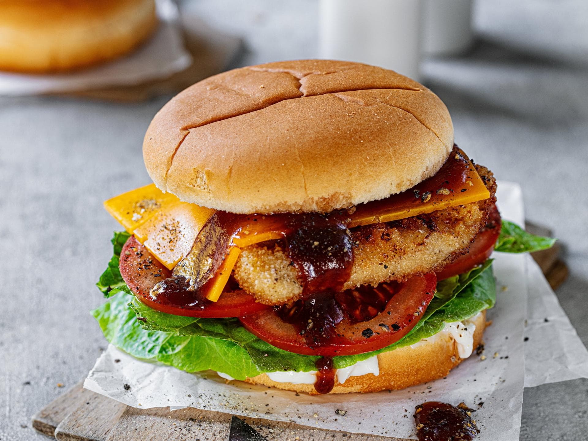 Schnitzel-Cheeseburger Schnitzel-Cheeseburger