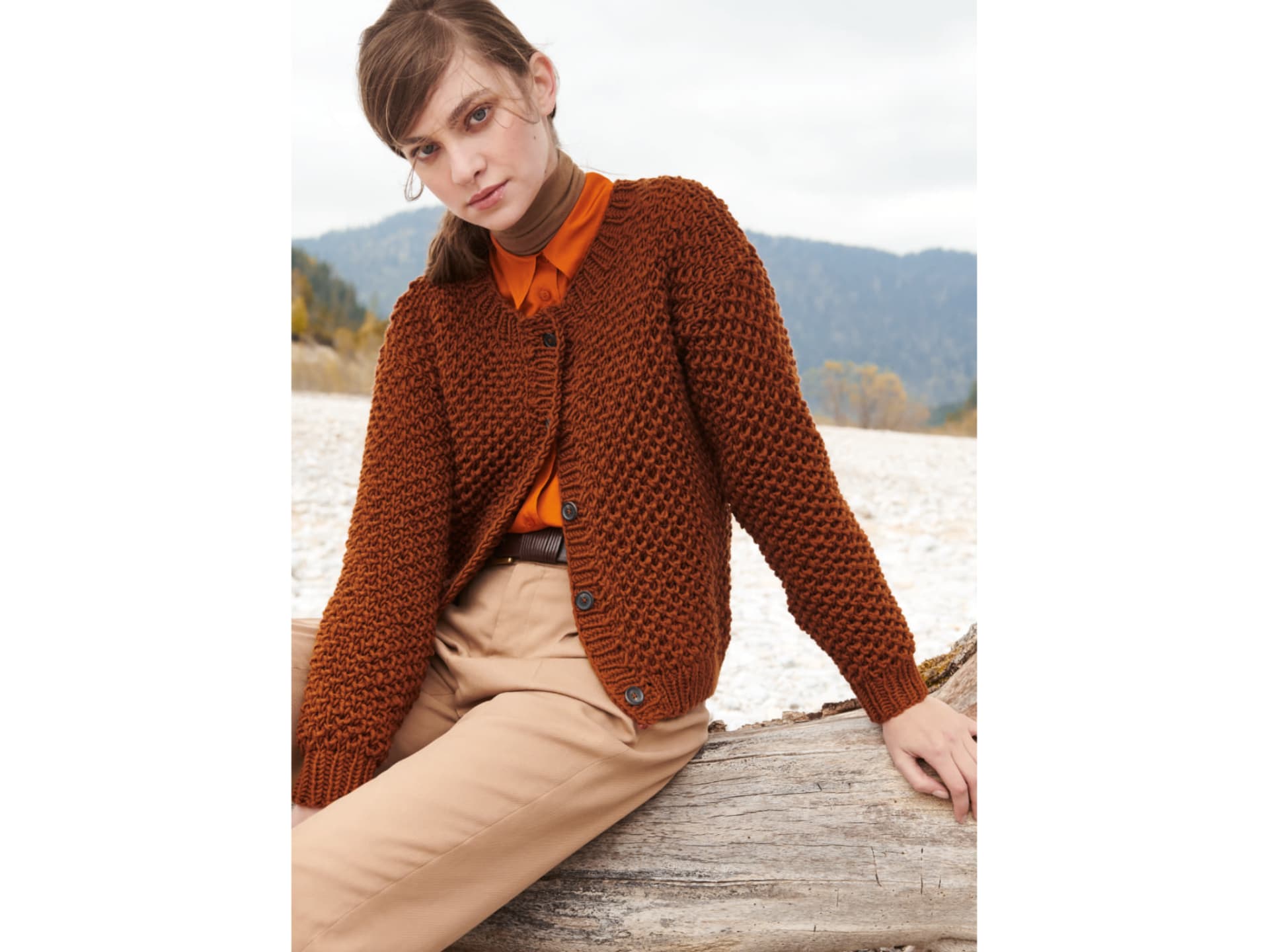 Stricken mit dicker Wolle - Model in Merino-Jacke von Lana Grossa