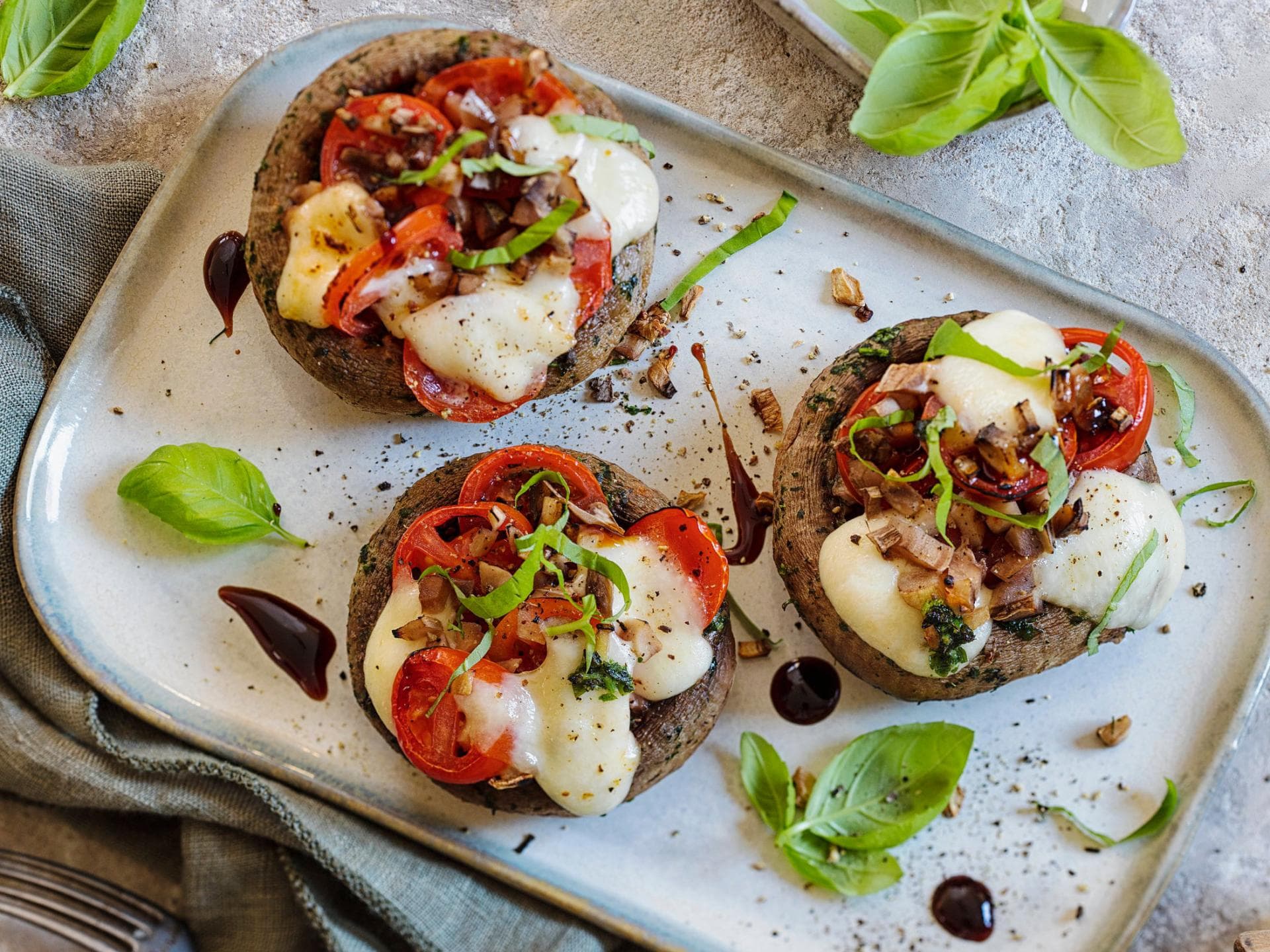 Gefüllte Champignons vom Grill Gefüllte Champignons vom Grill