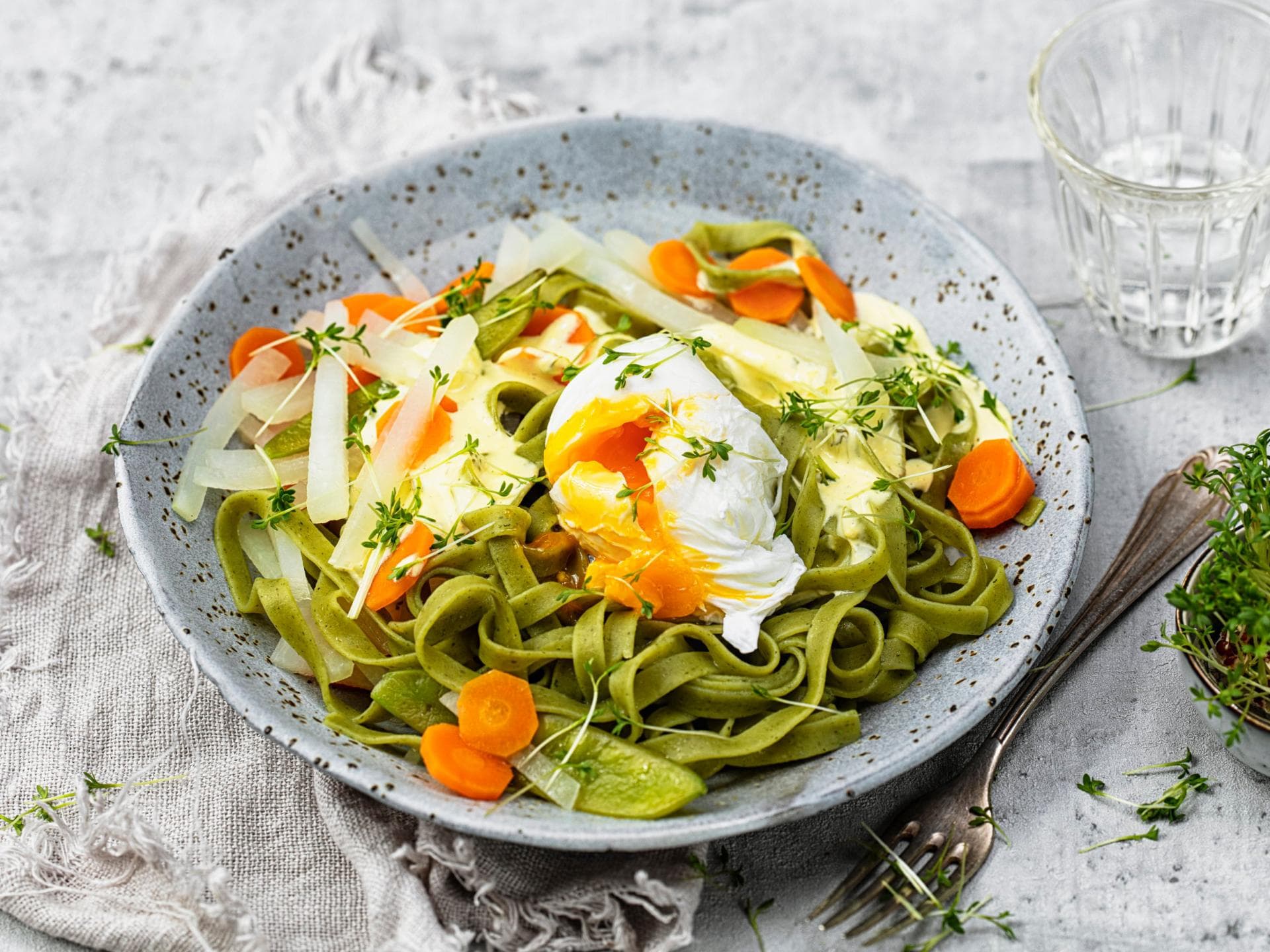 Kohlrabi-Fettucine 