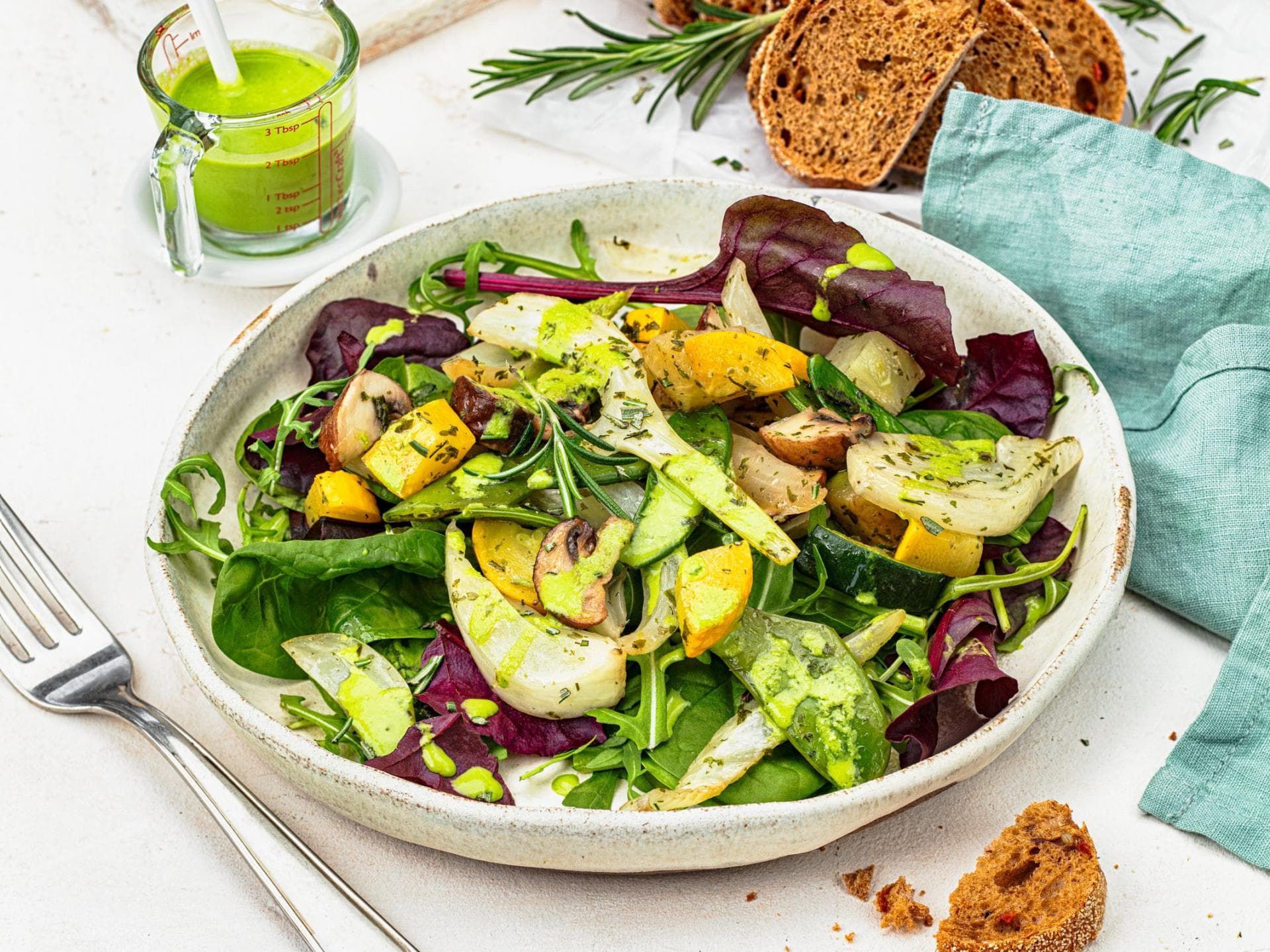 Lauwarme Antipasti mit Cashewkern-Pesto Lauwarme Antipasti mit Cashewkern-Pesto