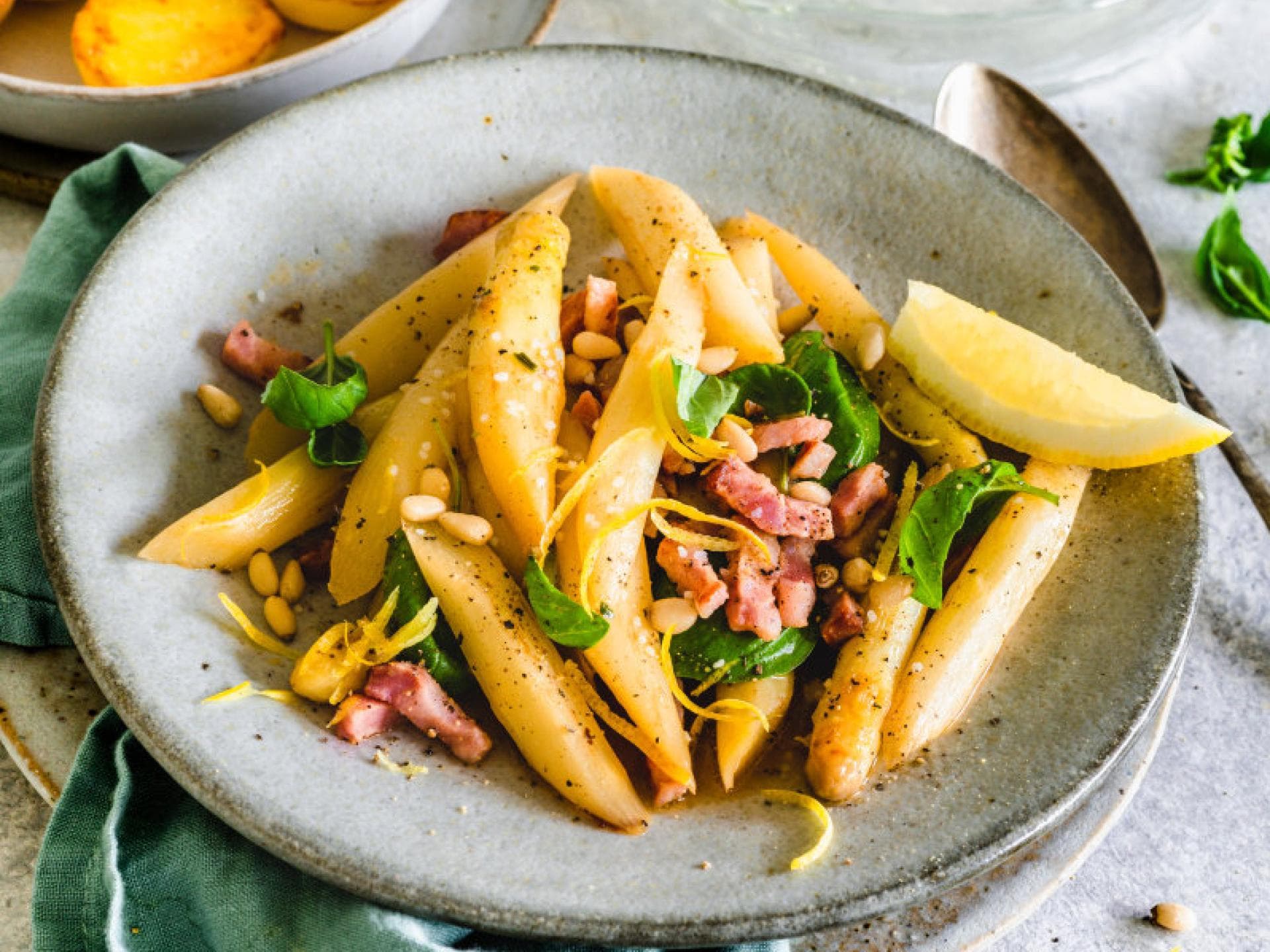 Spargel mit Pancetta 