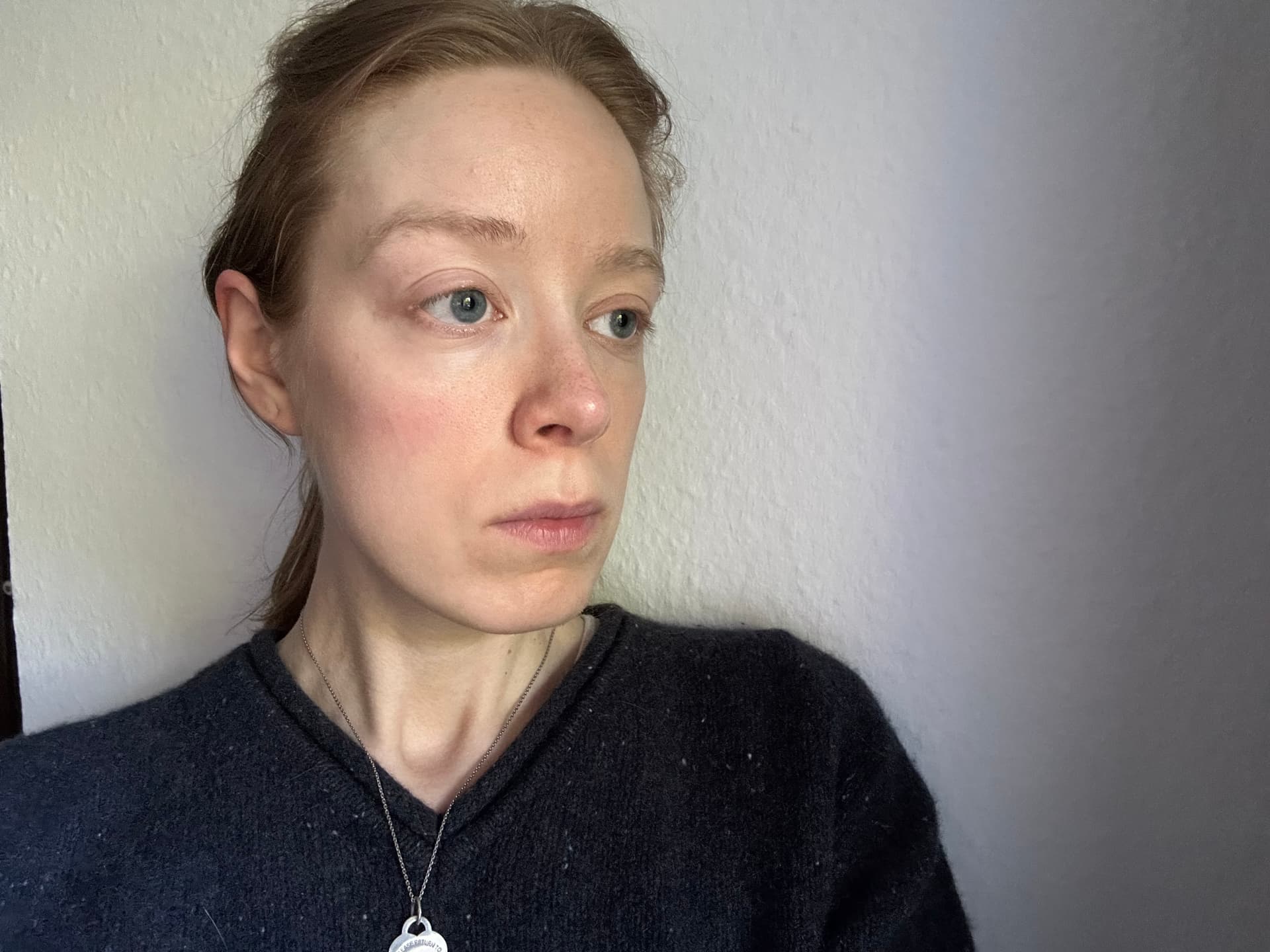 Getönte Sonnencreme Gesicht Test - Ultra-Fluid Perfectors SPF 50+ von Avène vorher