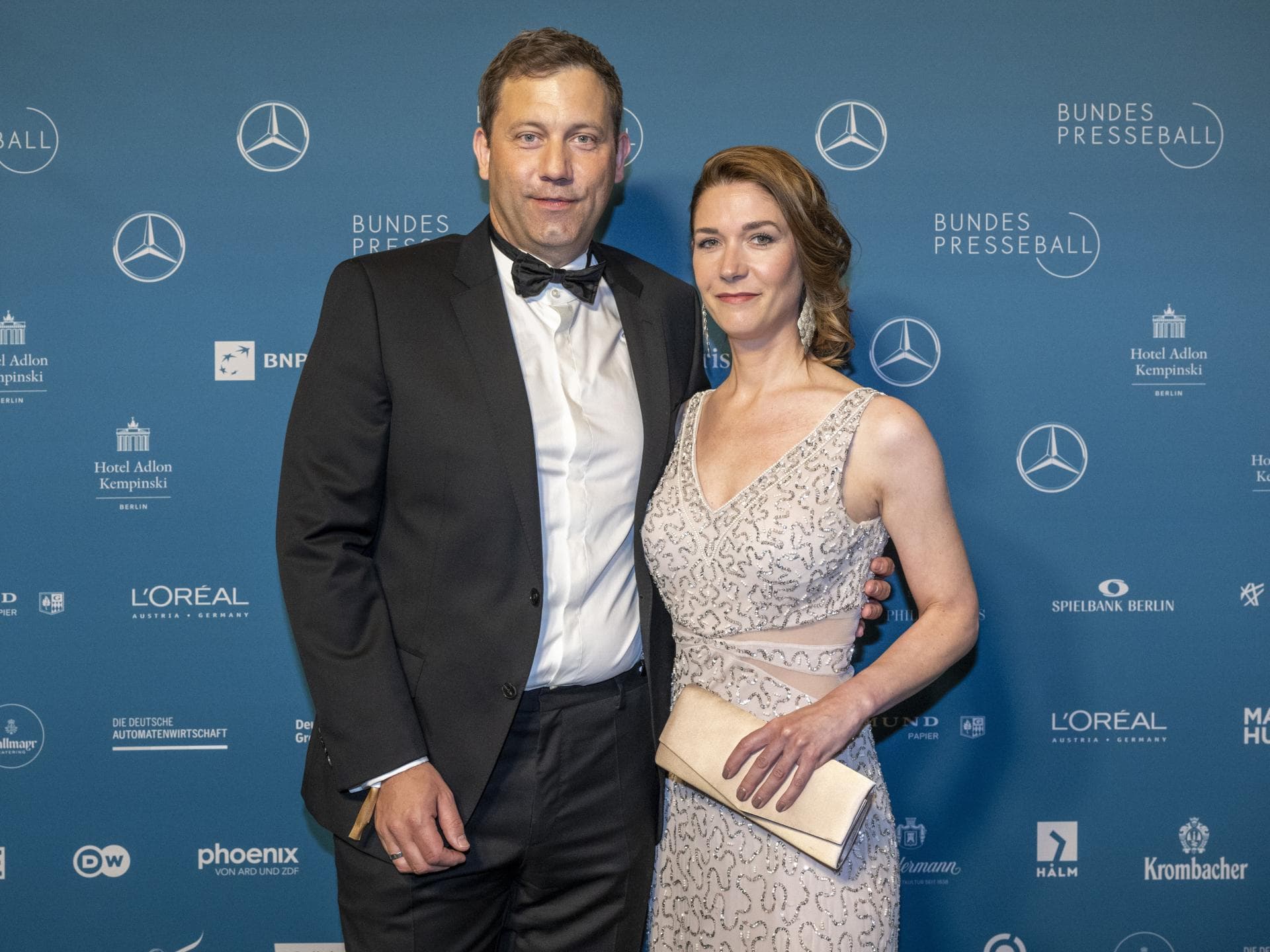 Lars Klingbeil mit seiner Ehefrau 