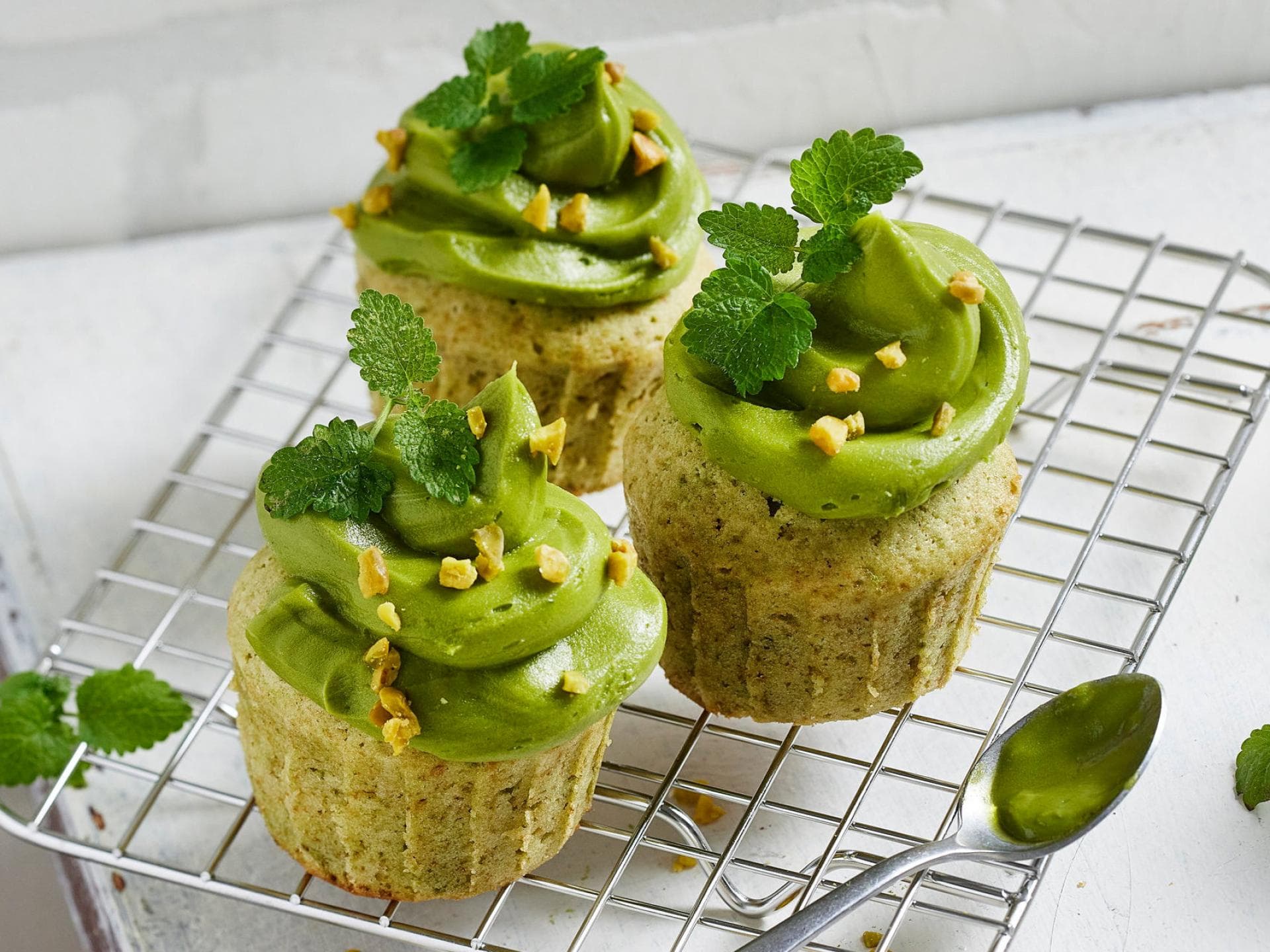 Matcha-Mandel-Cupcakes Matcha-Mandel-Cupcakes