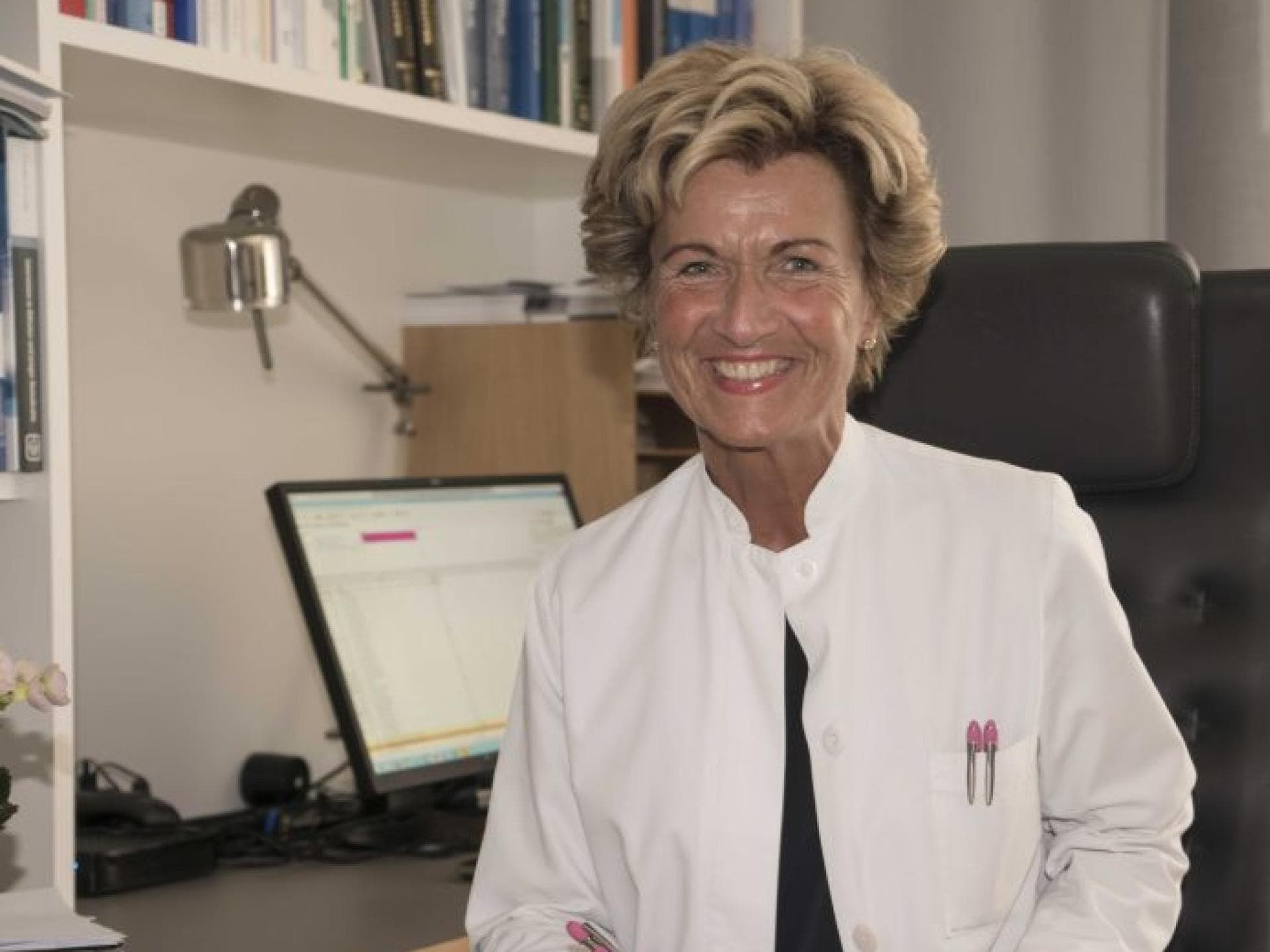 Professor Dr. Schumm-Draeger