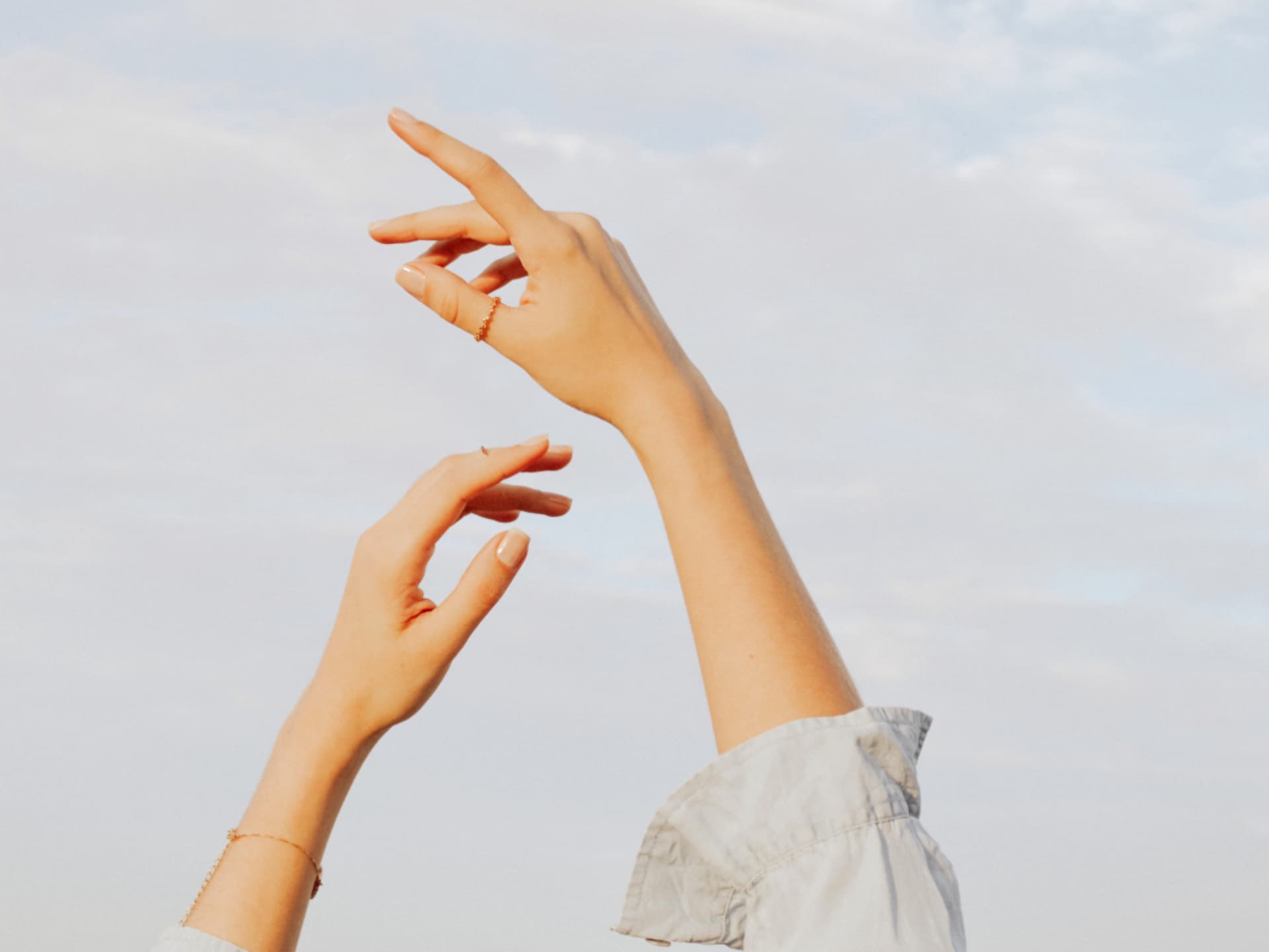 Geschwollene Finger im Sommer
