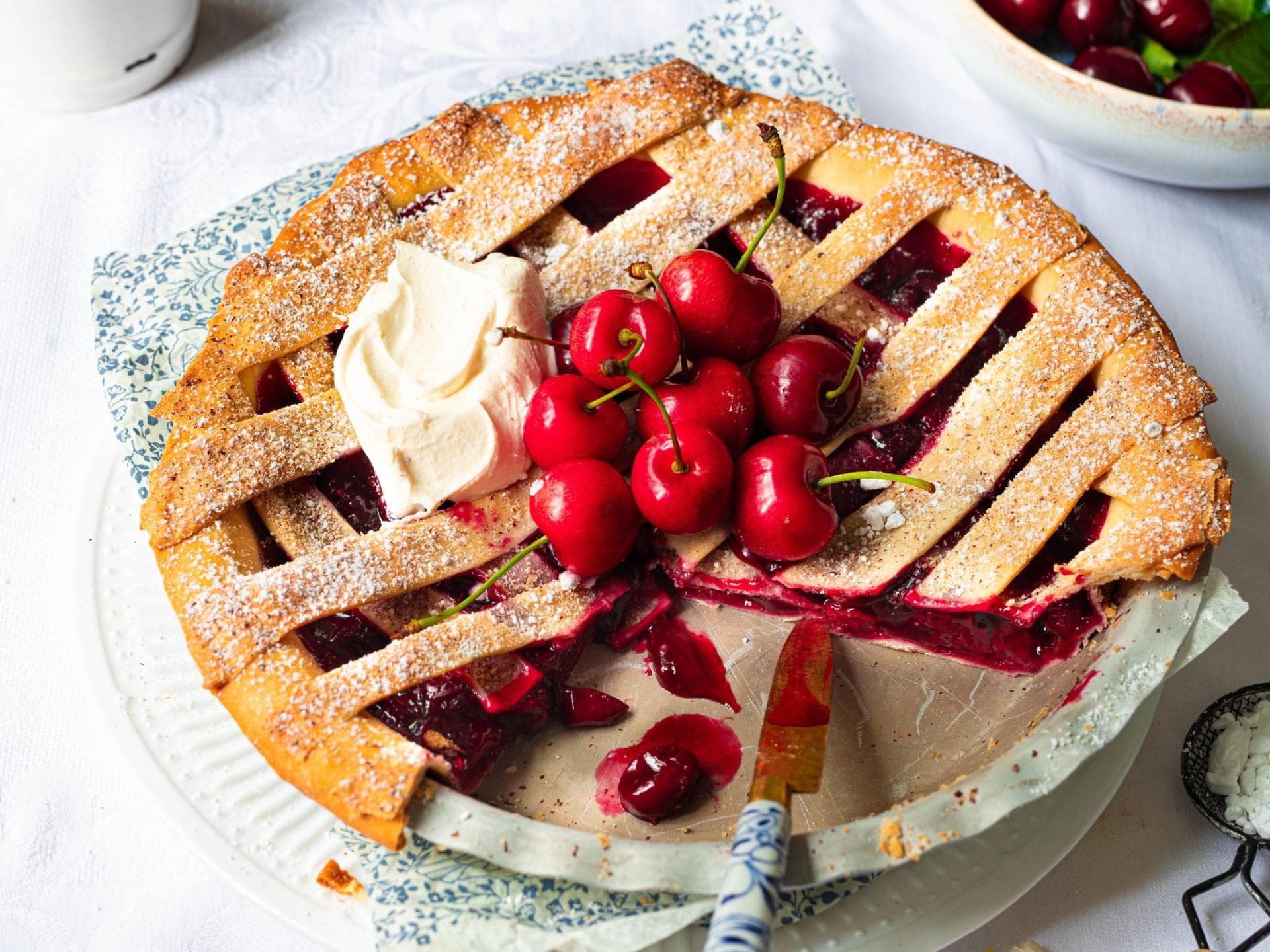 Haselnuss-Kirschtarte