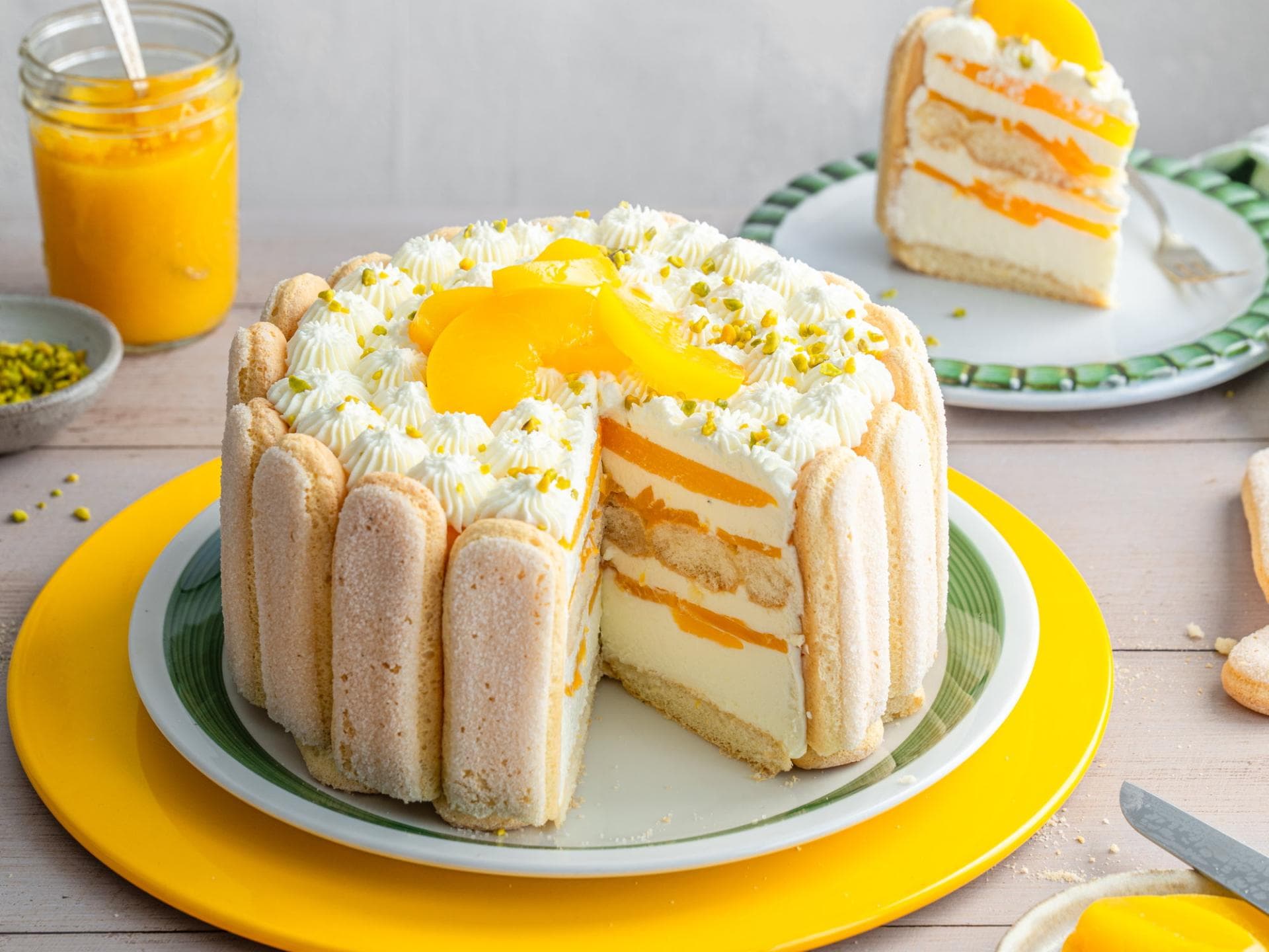Pfirsich-Joghurt-Charlotte Pfirsich-Joghurt-Charlotte