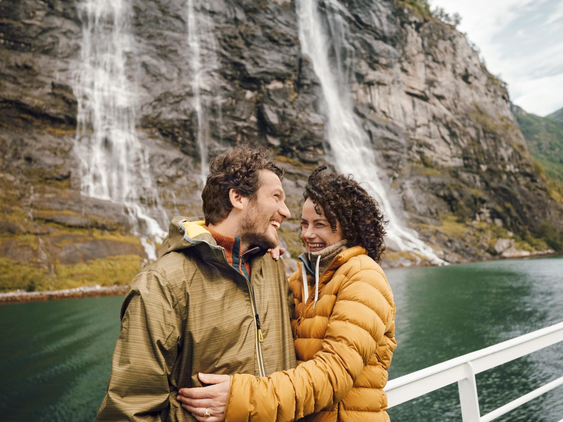 Zusammen verschiedene Naturhighlights entdecken – das macht die Reise unvergesslich Zusammen verschiedene Naturhighlights entdecken – das macht die Reise unvergesslich