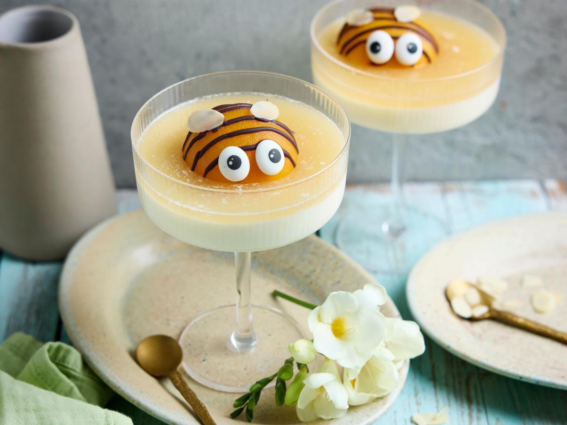 Panna Cotta mit Apfelgelee Panna Cotta mit Apfelgelee