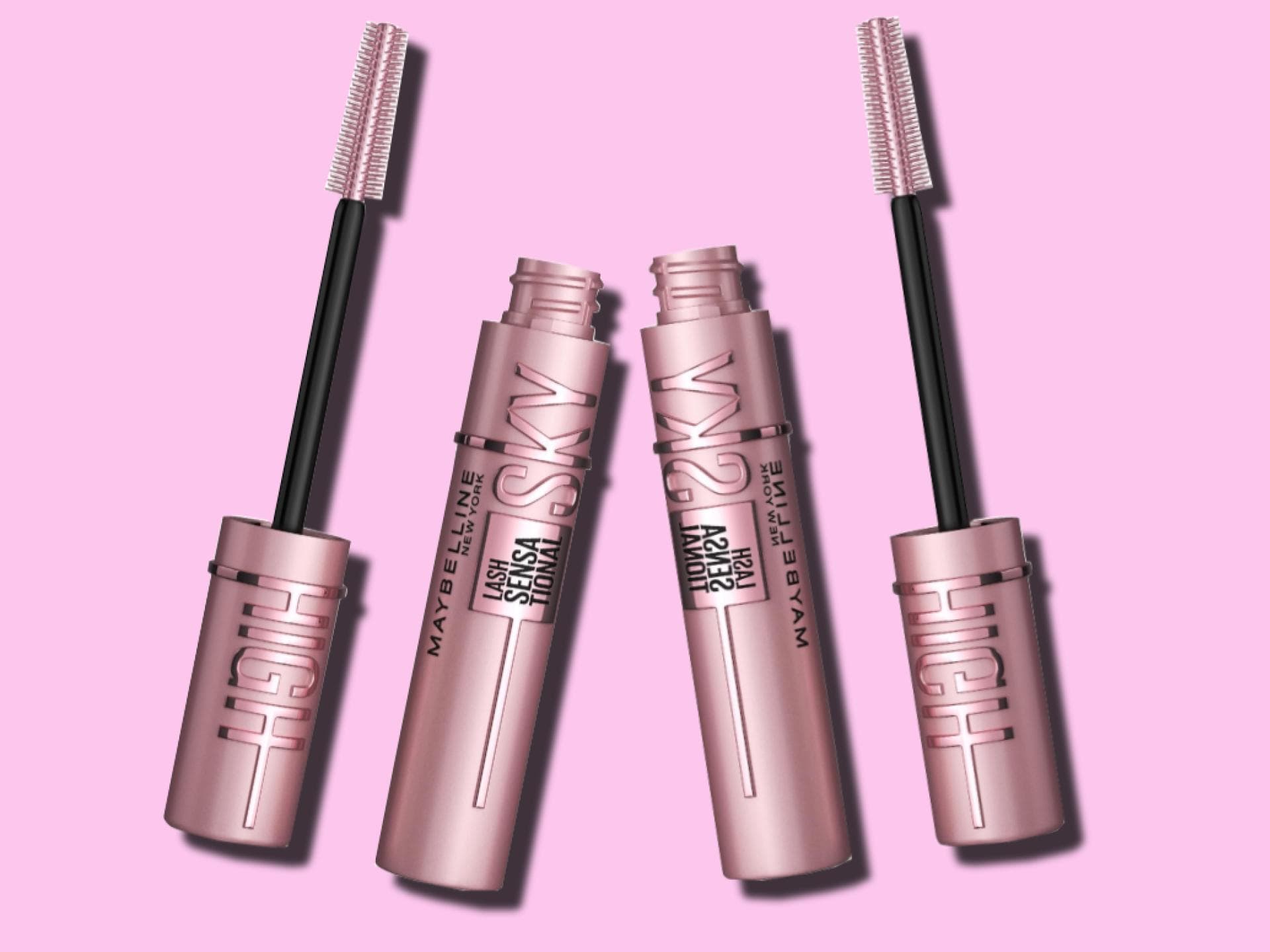 Sky High Mascara auf rosa Hintergrund