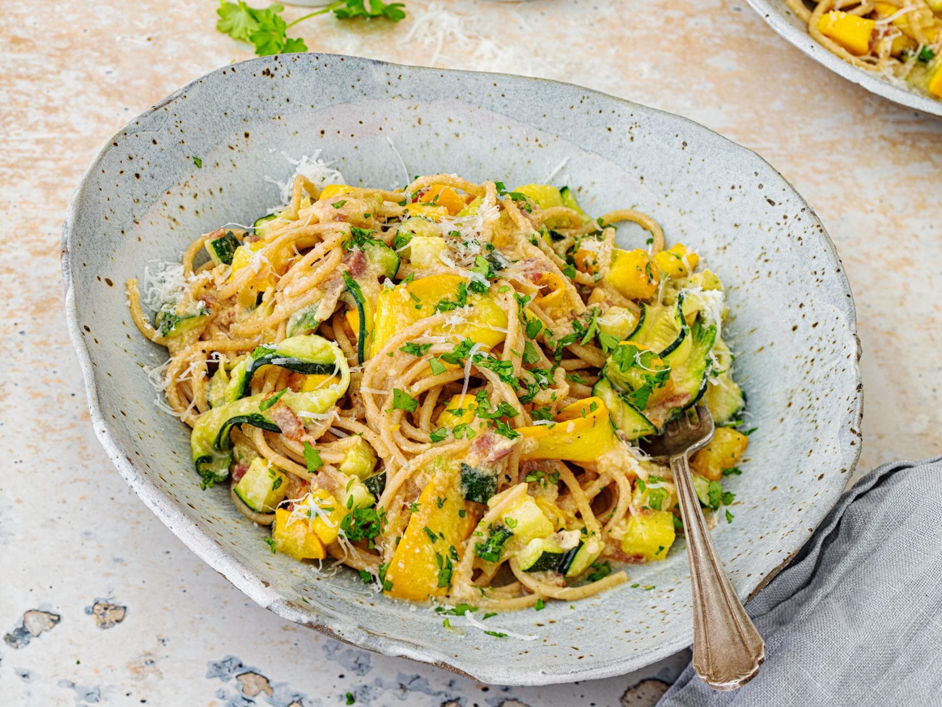 Spaghetti mit Zucchini-Carbonara