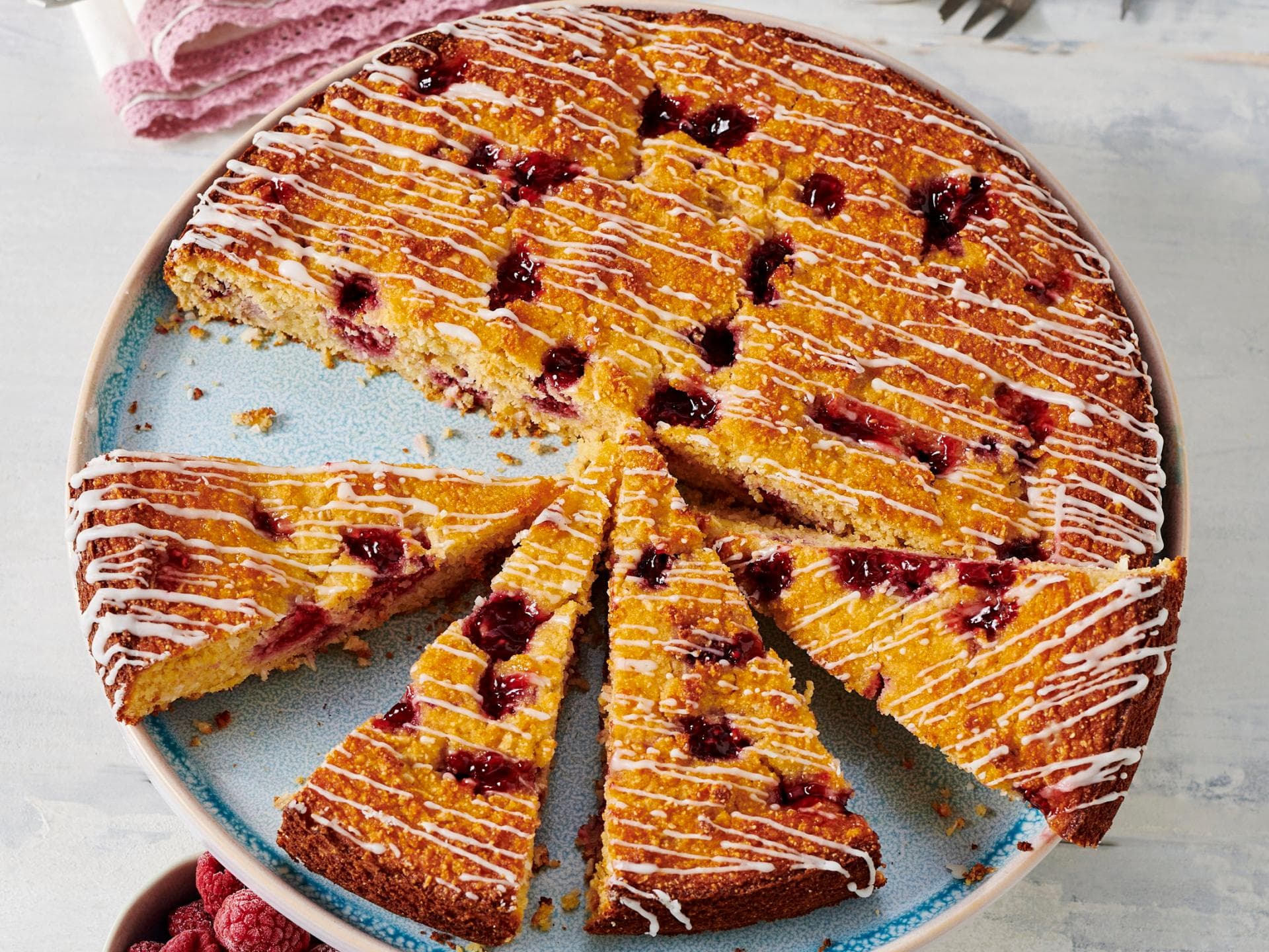 Glutenfreier Apfel-Himbeerkuchen 