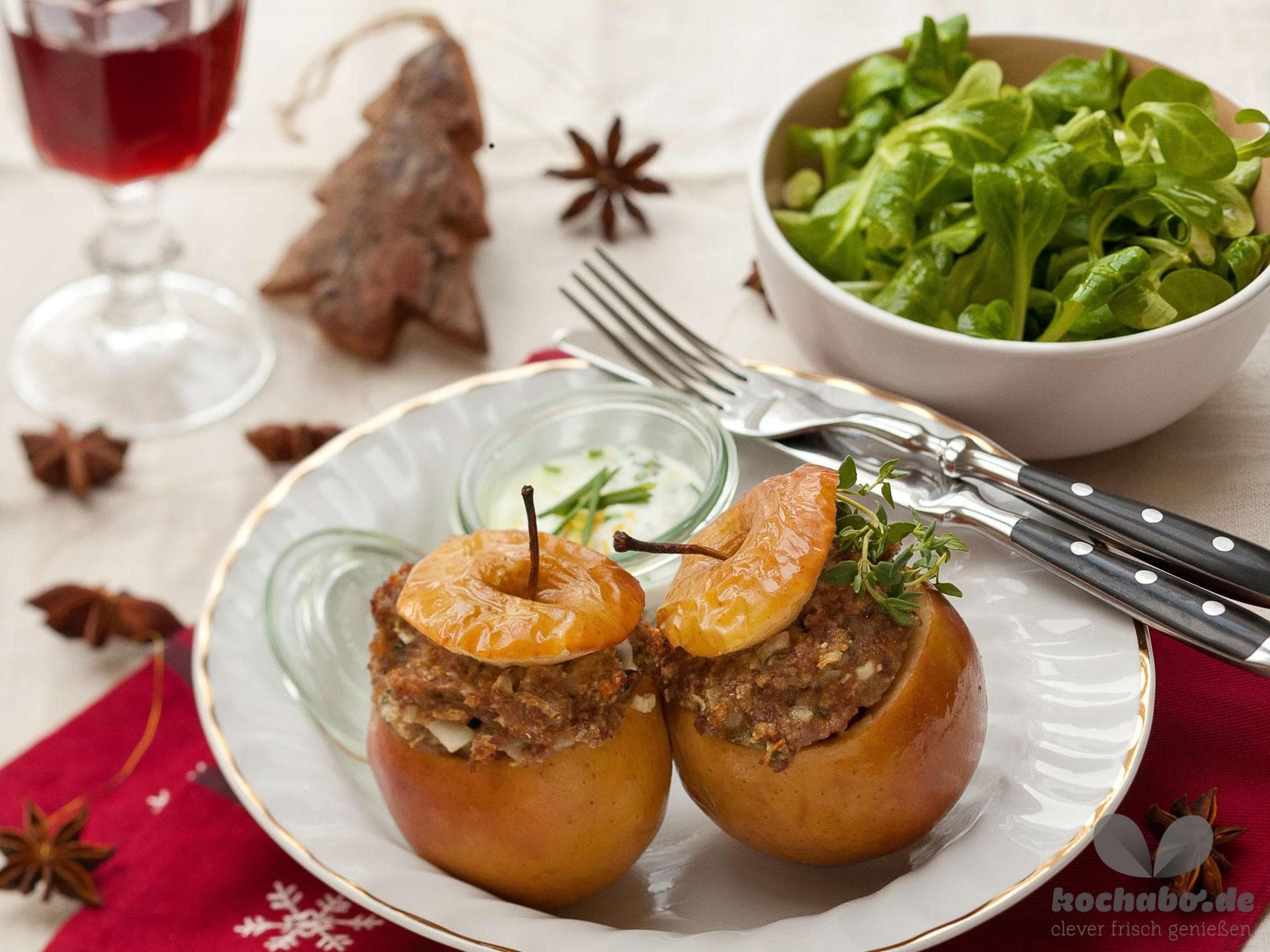 Pikante Bratäpfel - Hier finden Sie unsere Rezeptideen, simple oder aufwendig, für weihnachtliche Vorspeisen