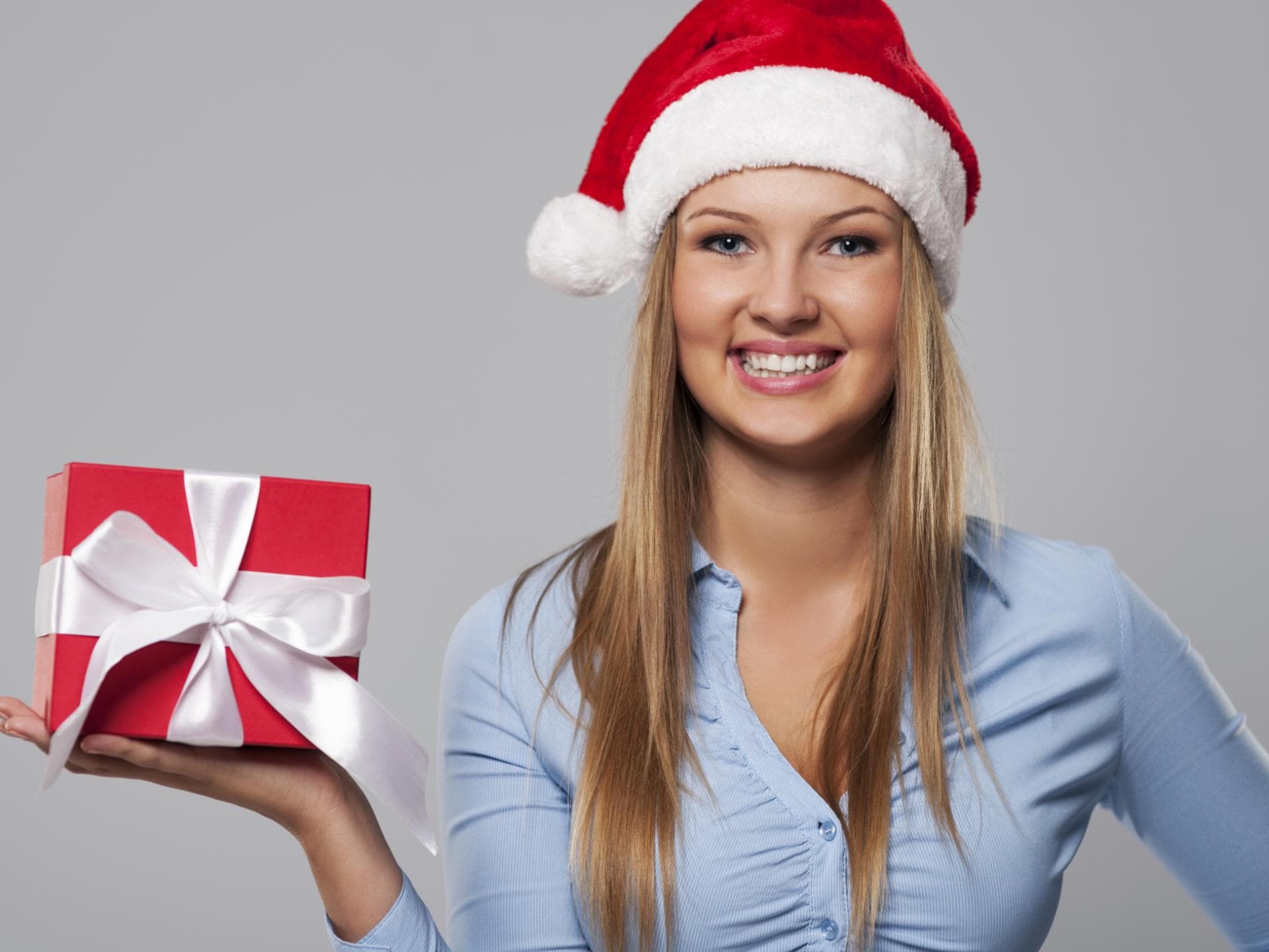 Weihnachten kann auch allein zu einem Fest werden - FÜR SIE hat Tipps zusammengestellt, wie Sie auch ohne Partner ein schönes Fest haben