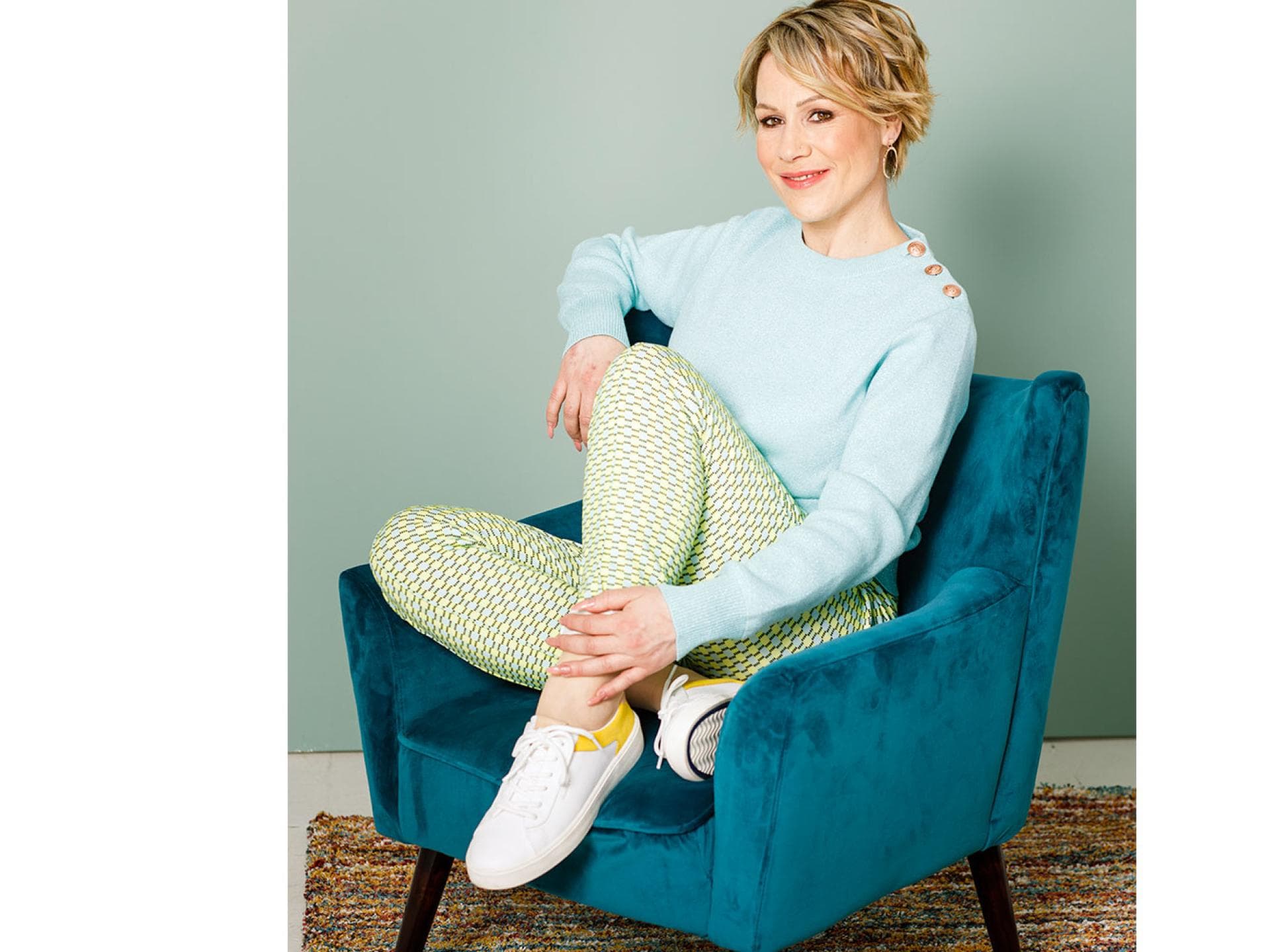 Mandy mit einem neuen Outfit