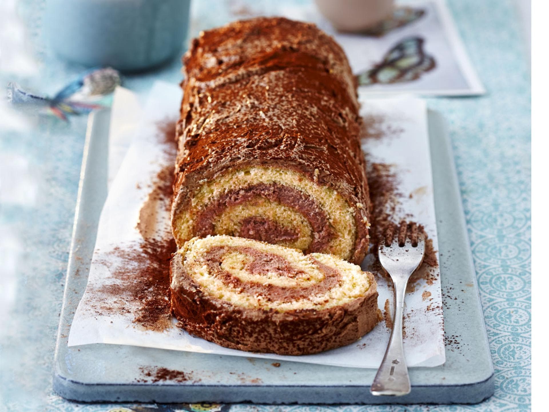 Biskuitrolle mit Schokocreme Biskuitrolle mit Schokocreme