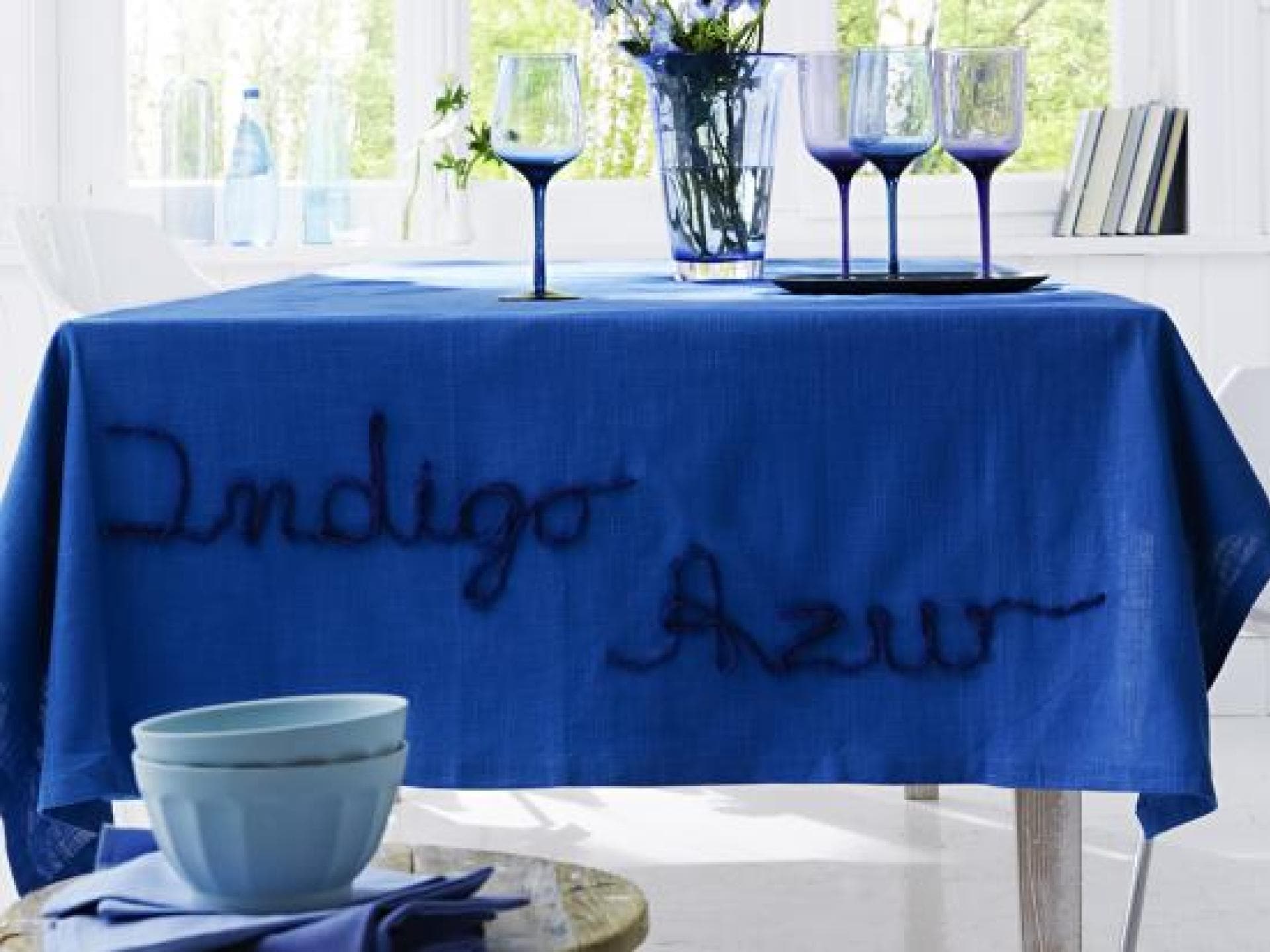 Blaue Tischdecke zum Nachnähen Blaue Tischdecke zum Nachnähen