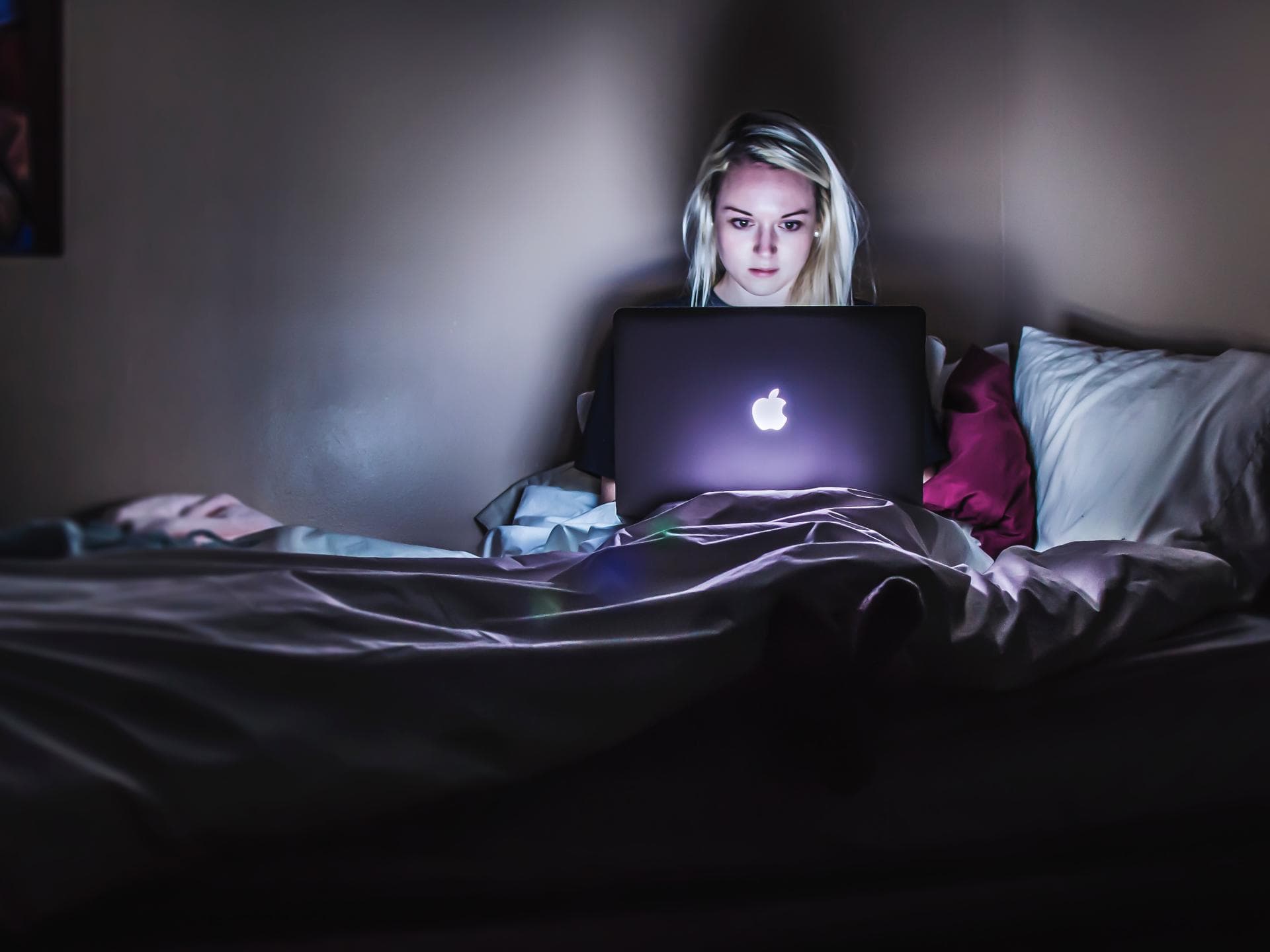 Digital Aging blaues Licht Hautalterung
