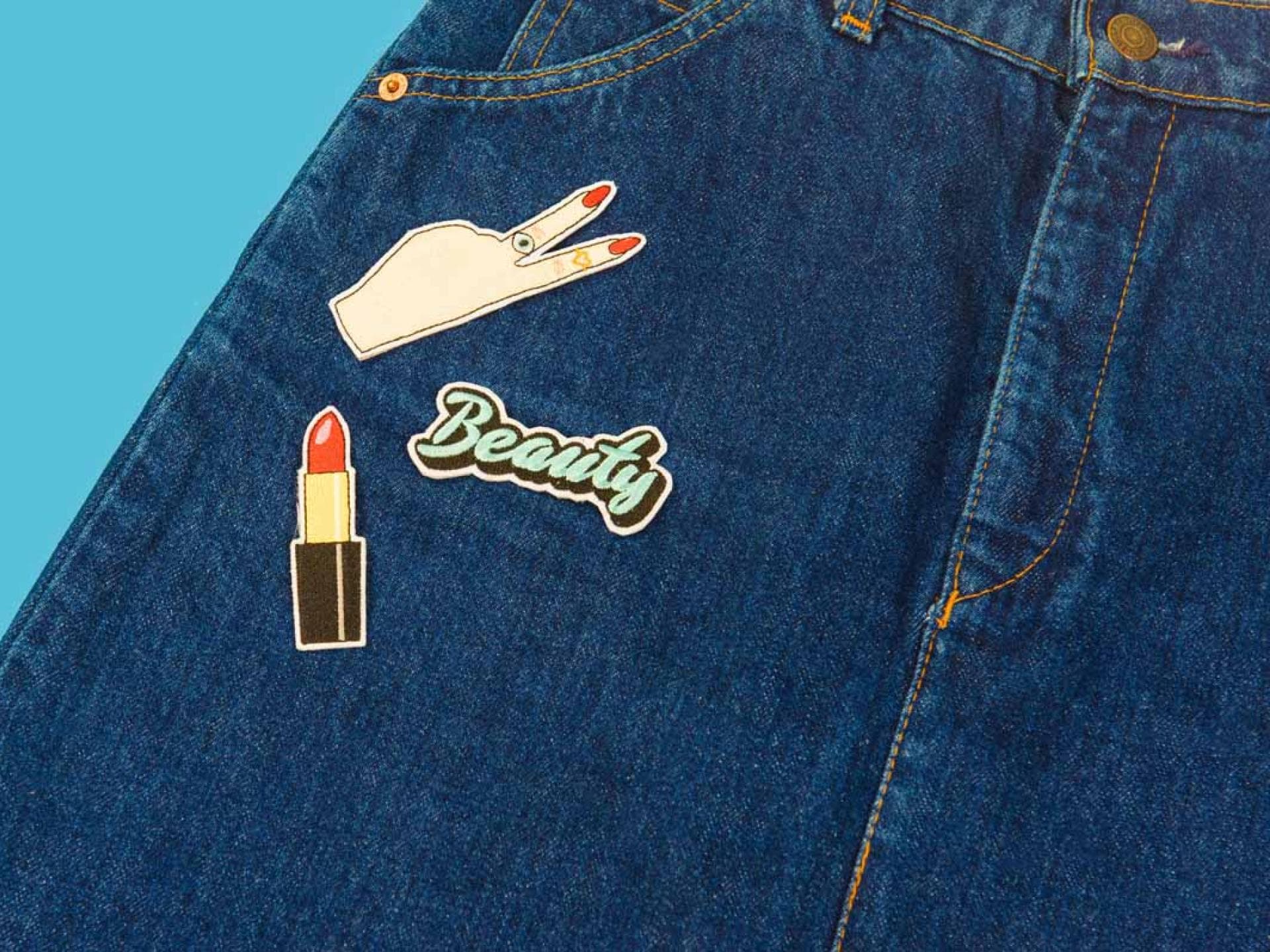 DIY Fransenrock mit Patches Patches aufbügeln