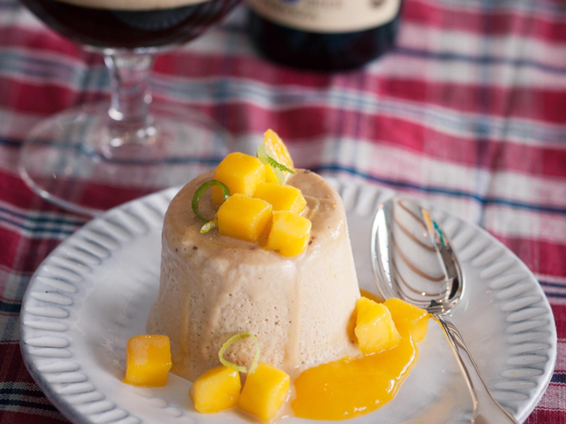Dunkelbierparfait Mango