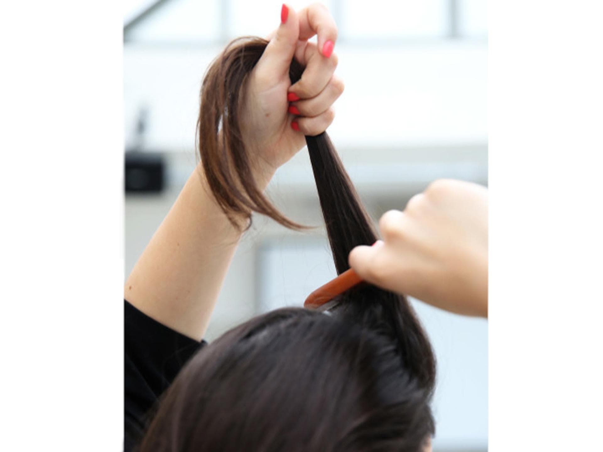 Frisuren-Anleitung für den falschen Iro Step 1