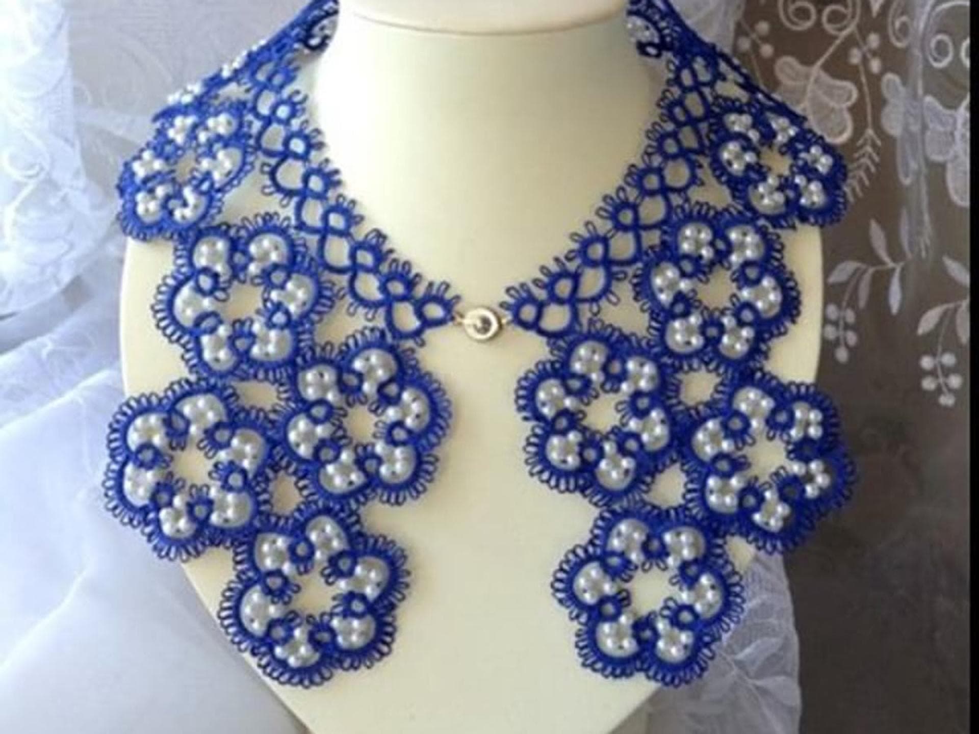 Occhi-Collier Bunte, aufwändige Halskette aus Spitze