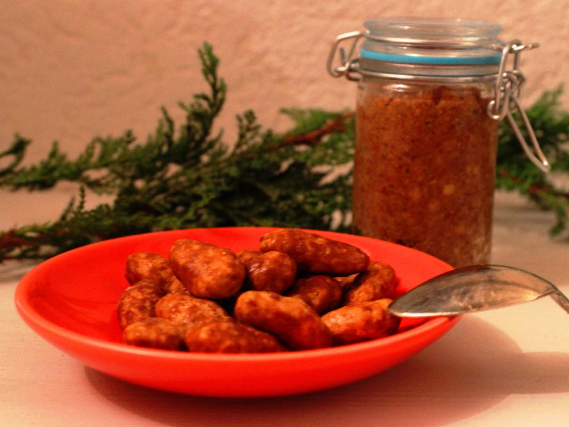 Rezept für Gebrannte-Mandel-Aufstrich von Foodbloggerin Lynn Rezept für Gebrannte-Mandel-Aufstrich von Foodbloggerin Lynn