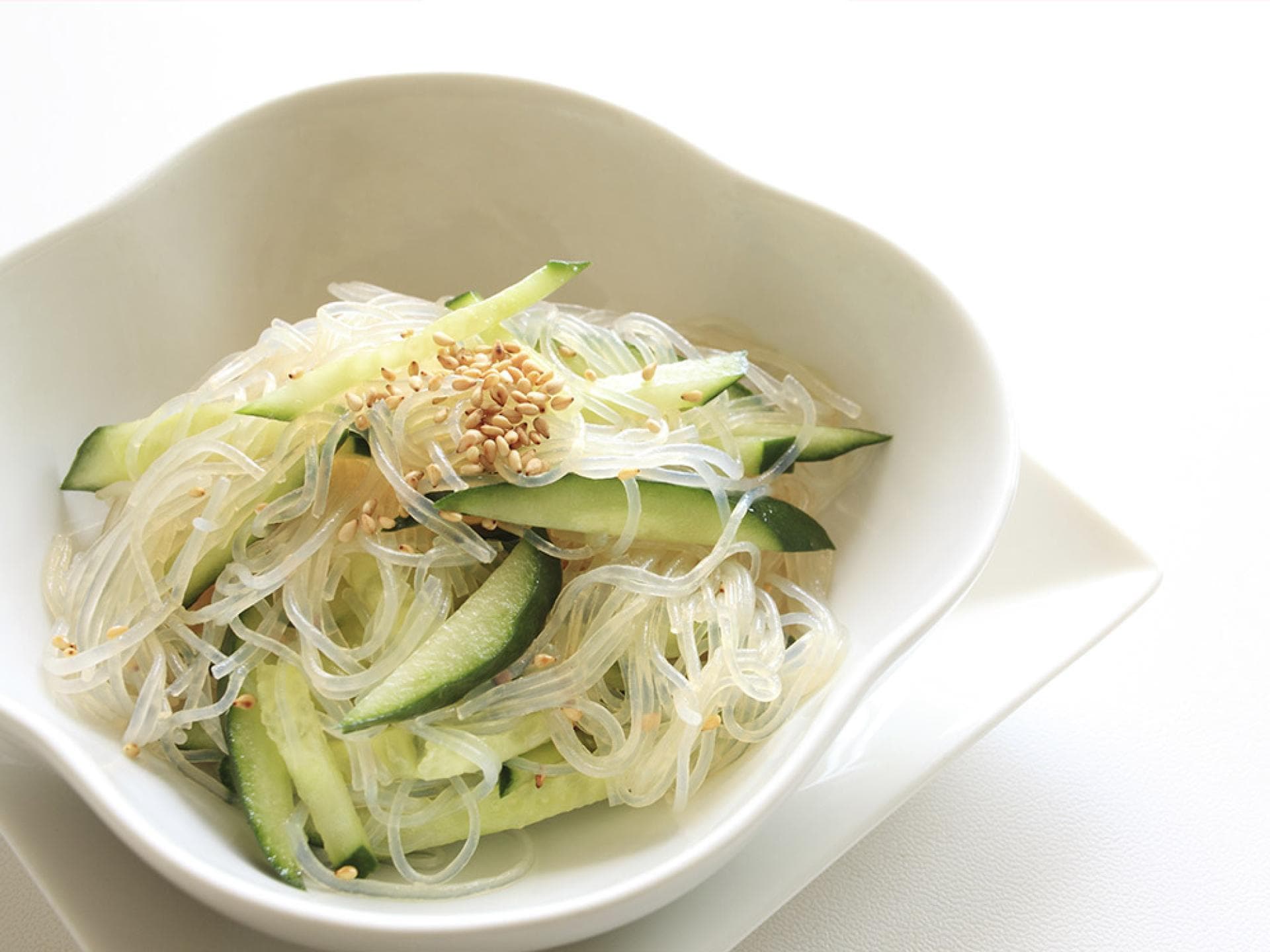 Rezepte mit Glasnudeln - Leckere Wok- Gerichte ganz einfach selber machen 