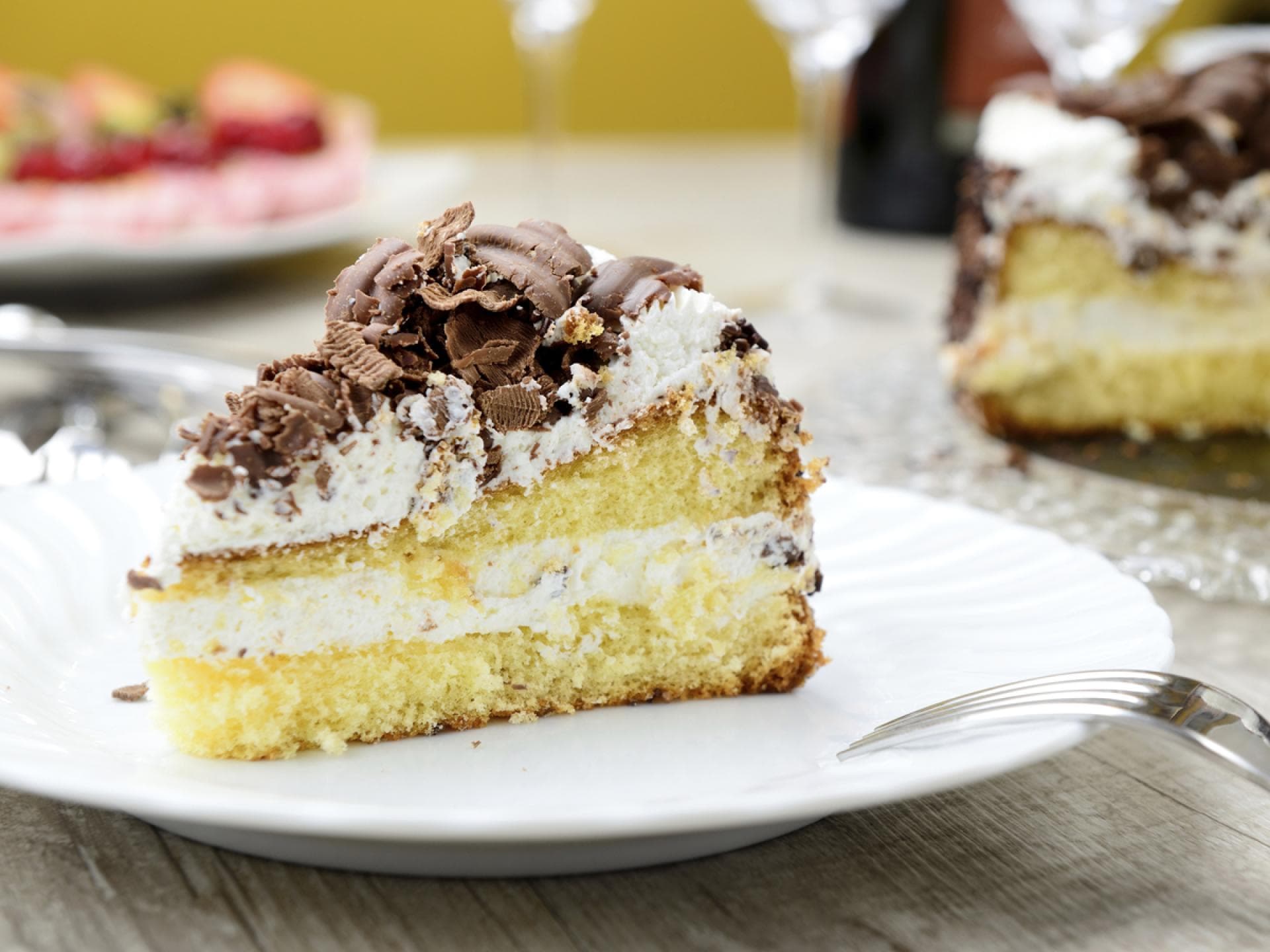 Geeiste Grillage-Torte Geeiste Grillage-Torte - So machen Sie die perfekte Grillage-Torte einfach selber