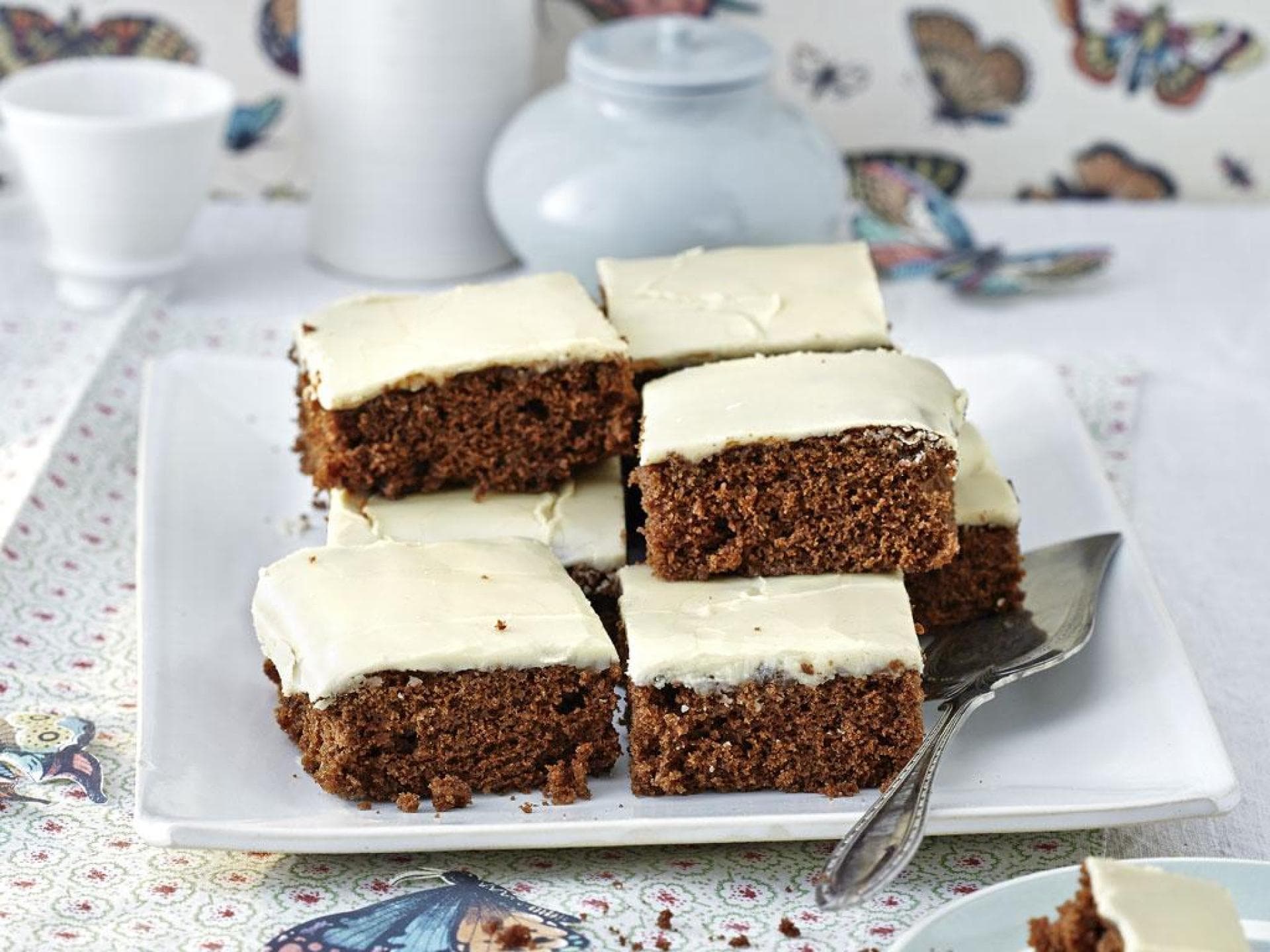 Kaffeekuchen mit Zuckerguss Kaffeekuchen mit Zuckerguss