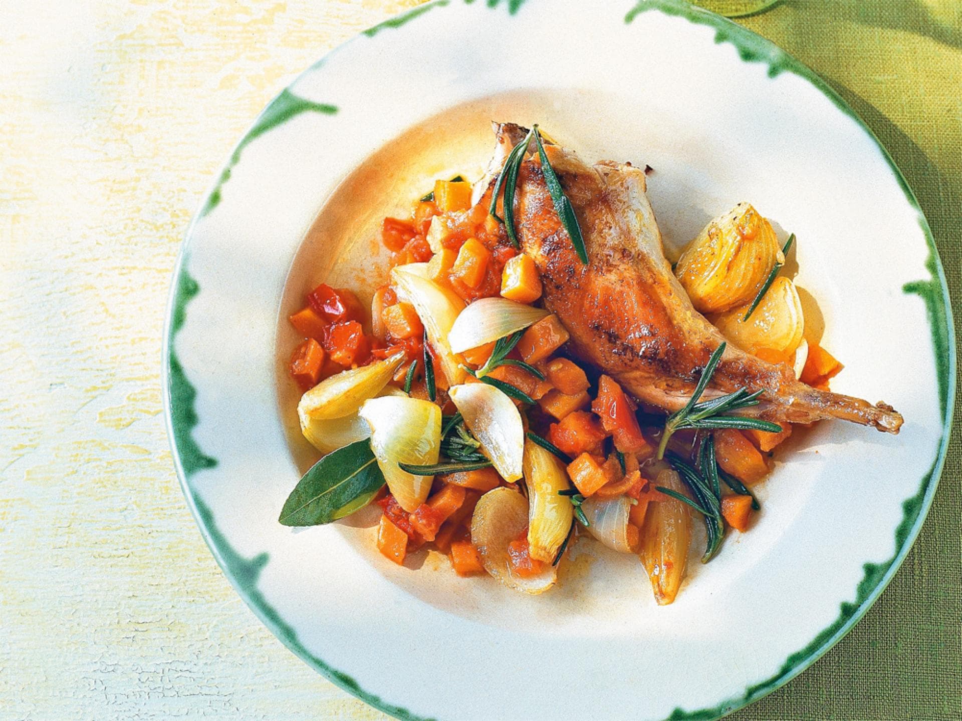 Kaninchen mit Zwiebel
