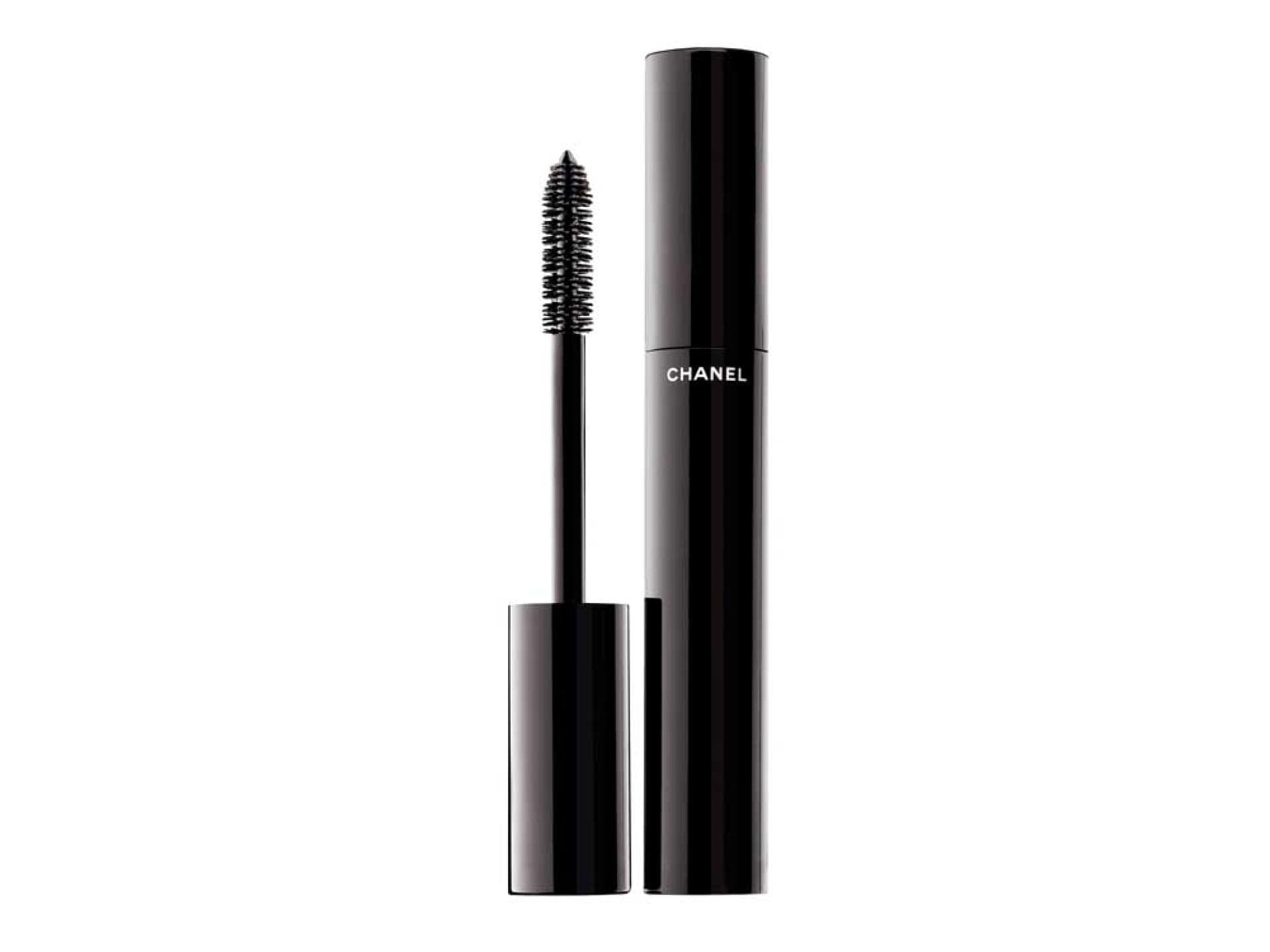 Le Volume de CHanel Packsho