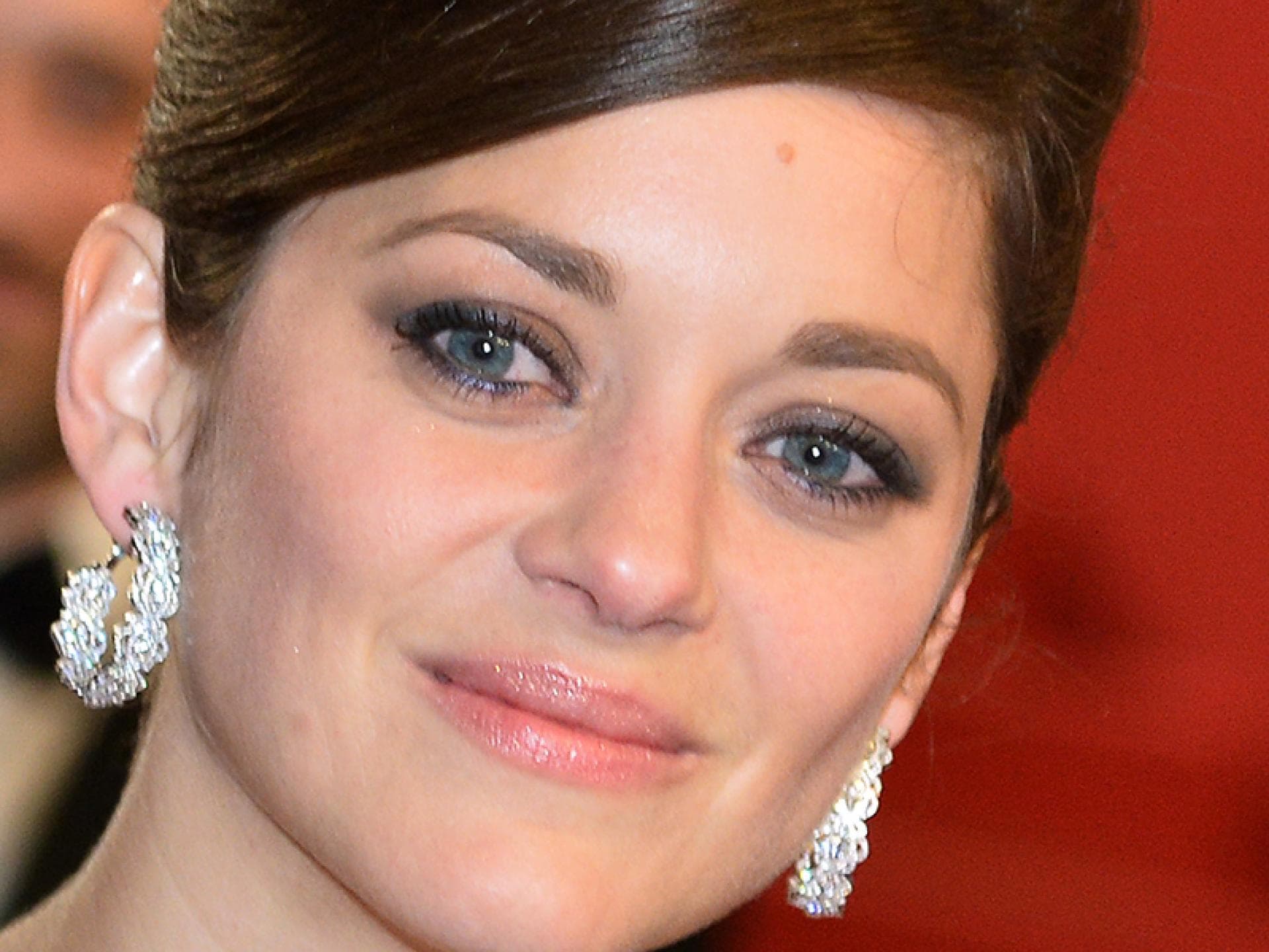 Marion Cottilard - So können Sie einen glamourösen Look selbst machen 