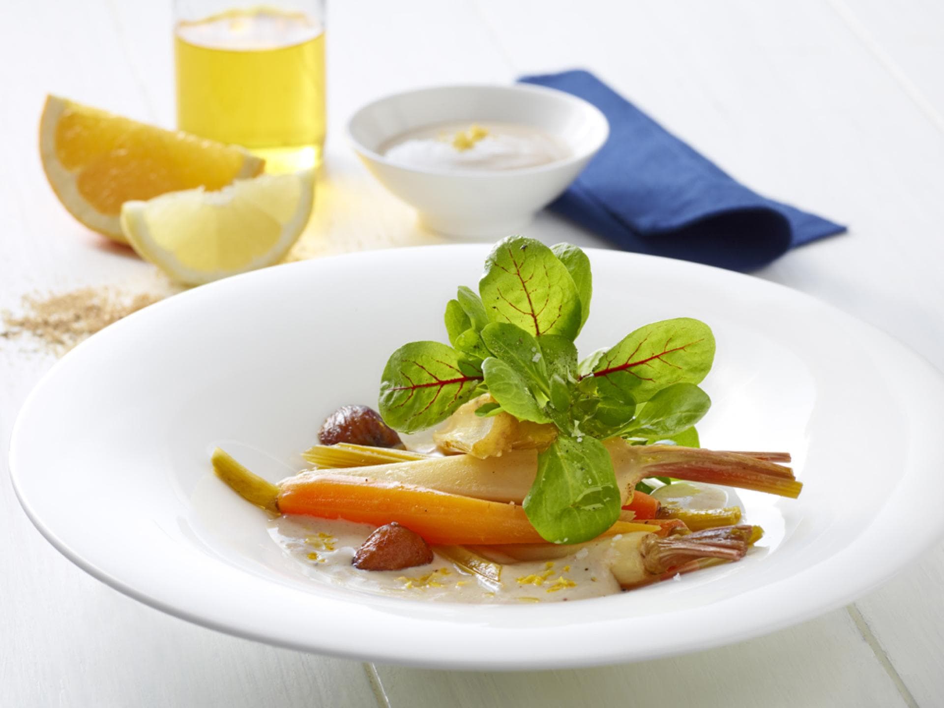 Aufgemixtes winterliches Maronen-Joghurtdressing