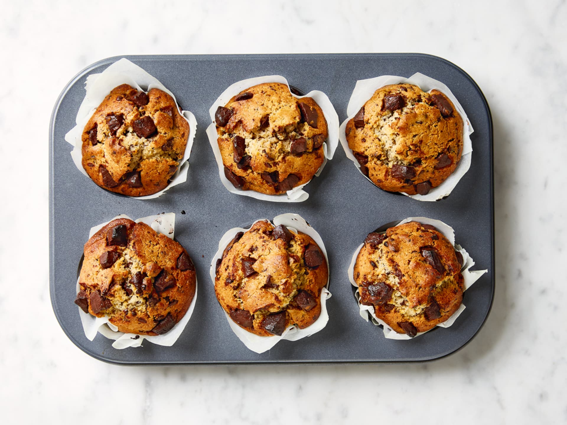 Muffins mit Schokoladenstückchen 