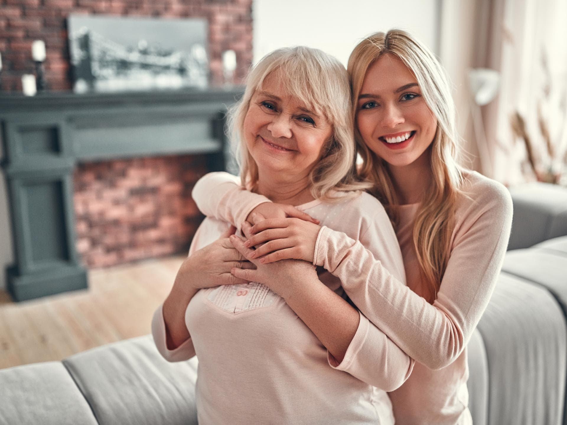 Tipps zum Muttertag: Mutter und Tochter
