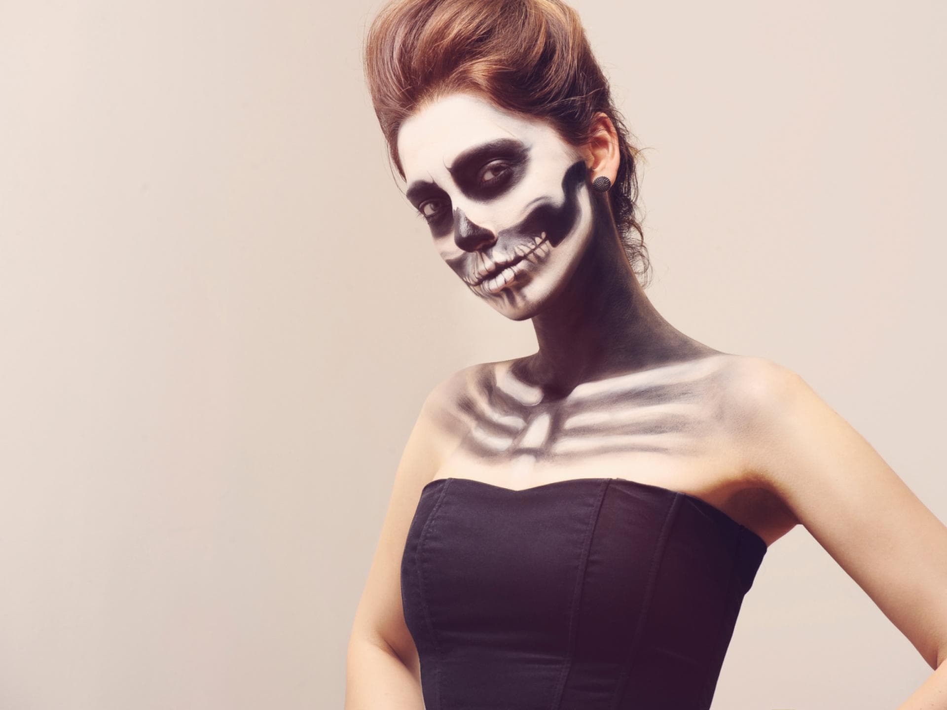 Skelett-Make-up für Halloween